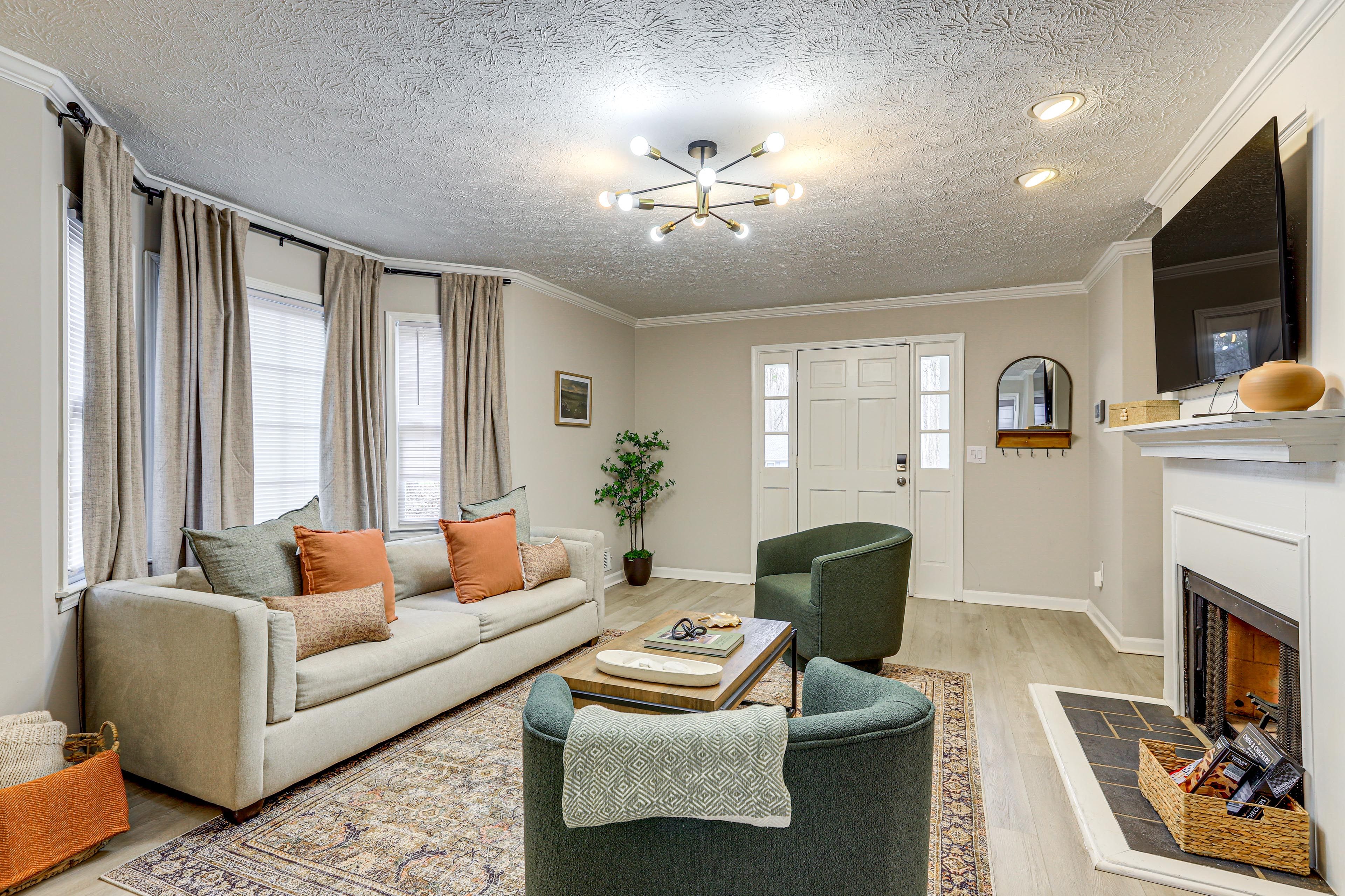 Fayetteville Vacation Rental | 3BR | 2.5BA | 1,704 Sq Ft