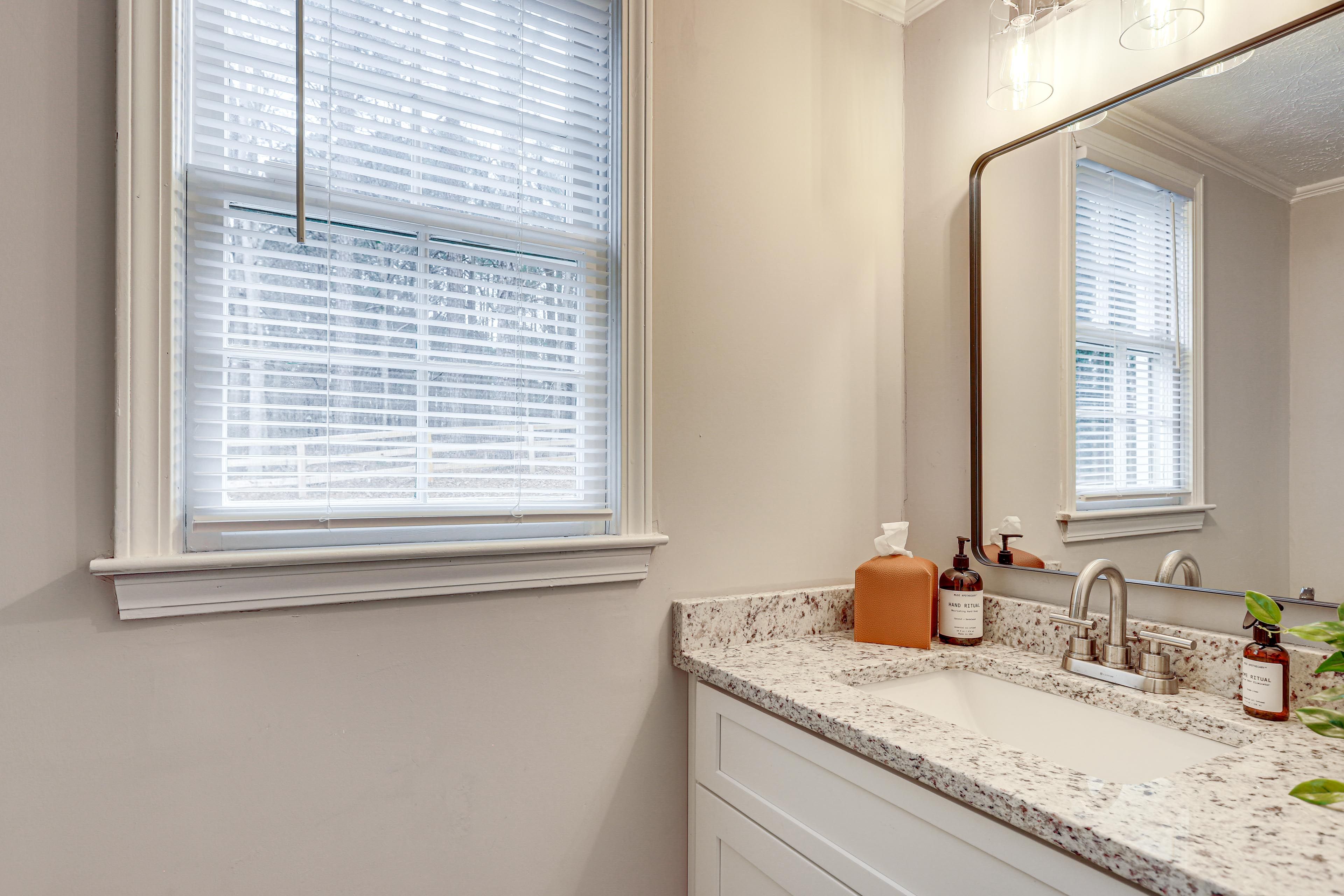 Half Bathroom | 1st Floor