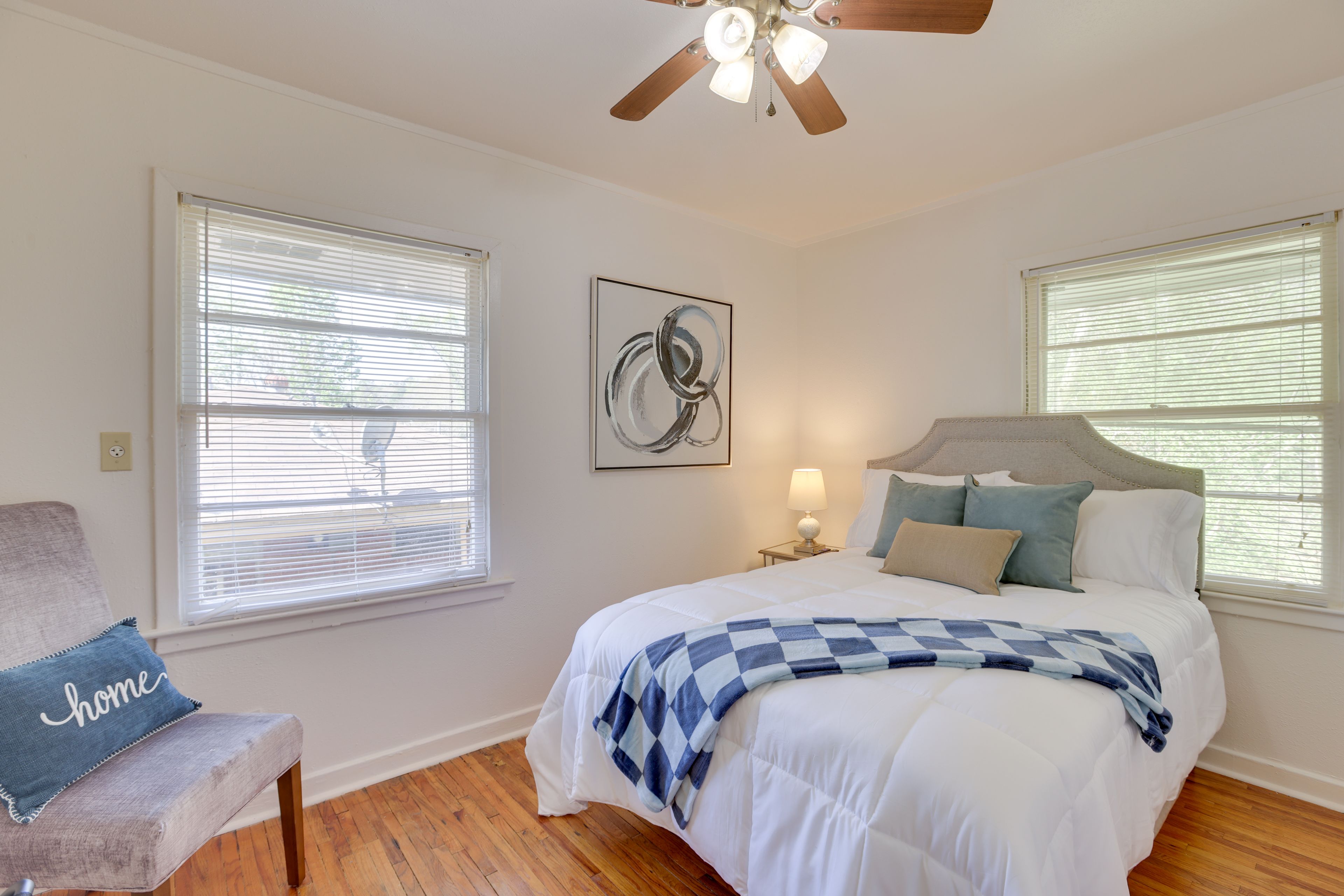 Bedroom 2 | Queen Bed