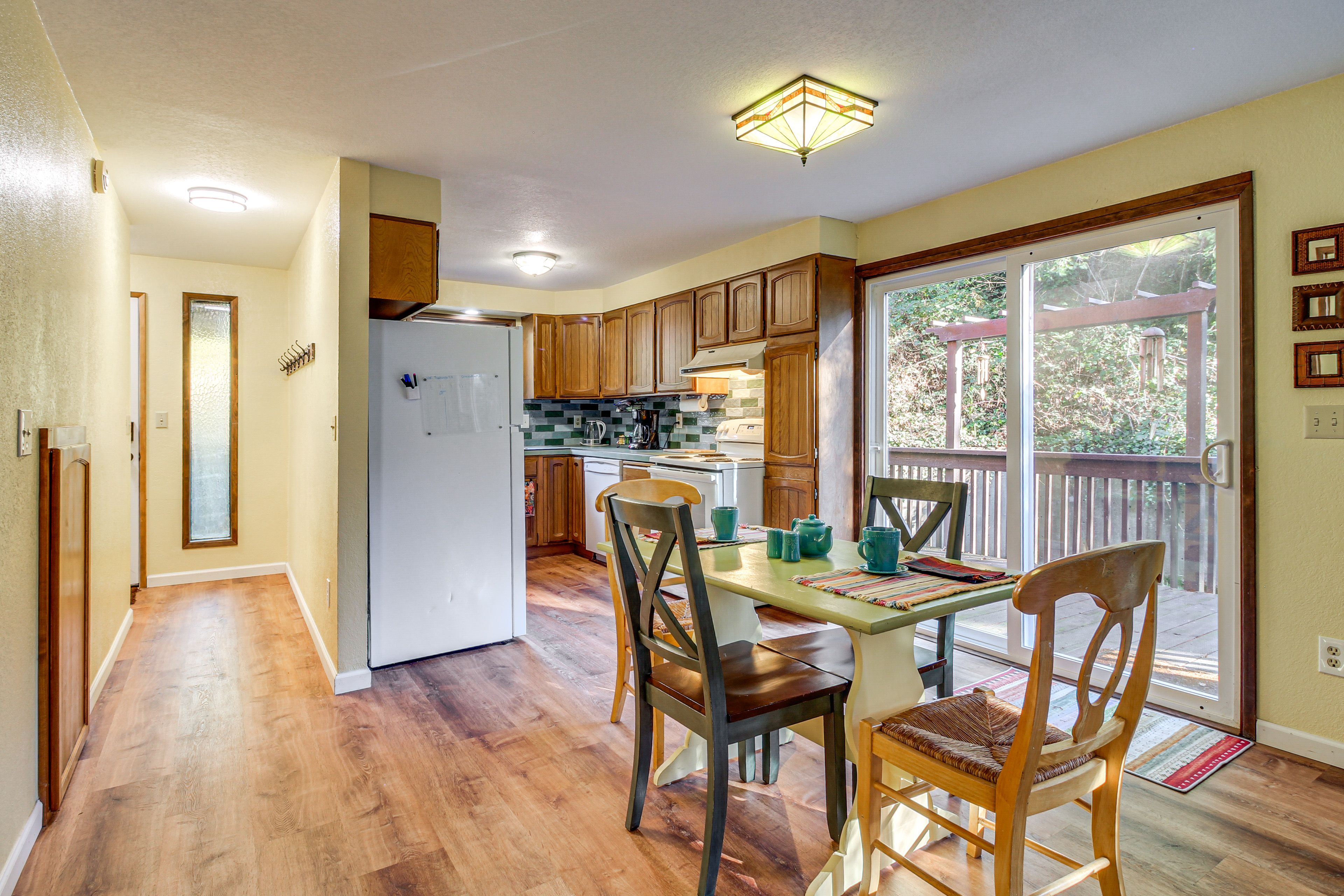 Dining Area | 1st Floor