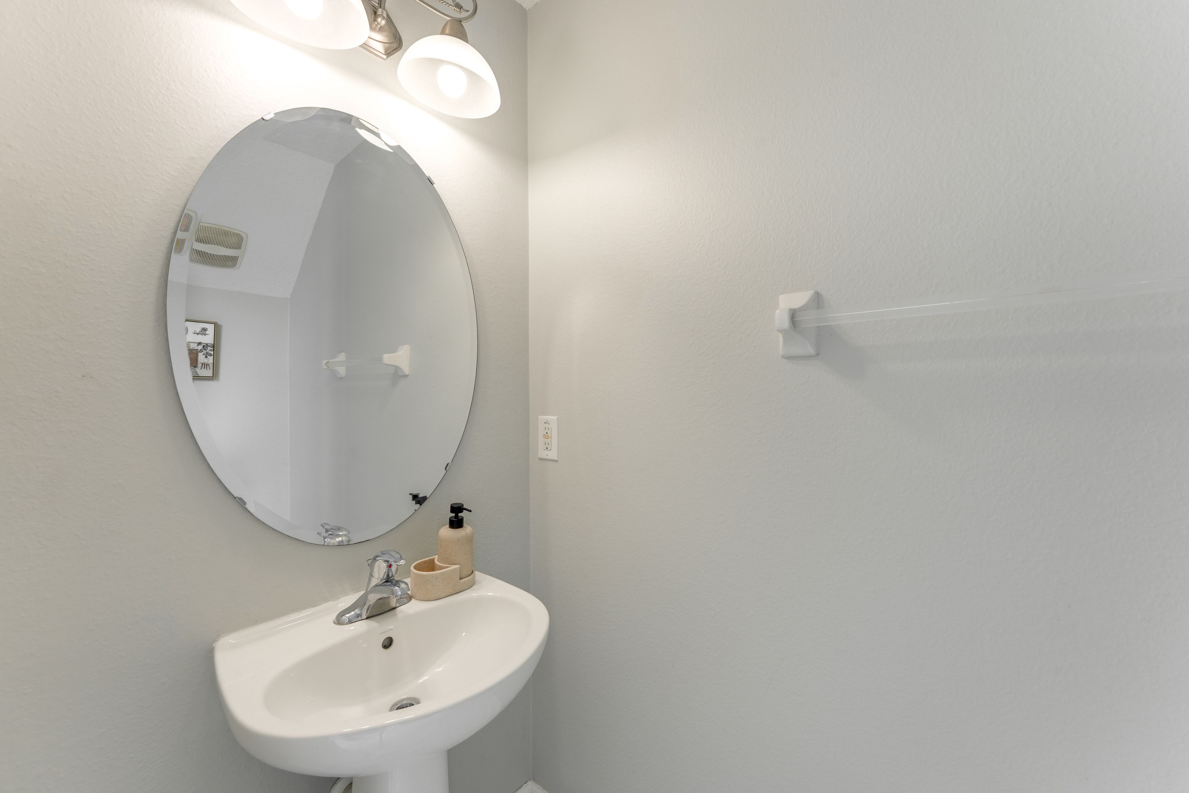 Half Bath | 1st Floor