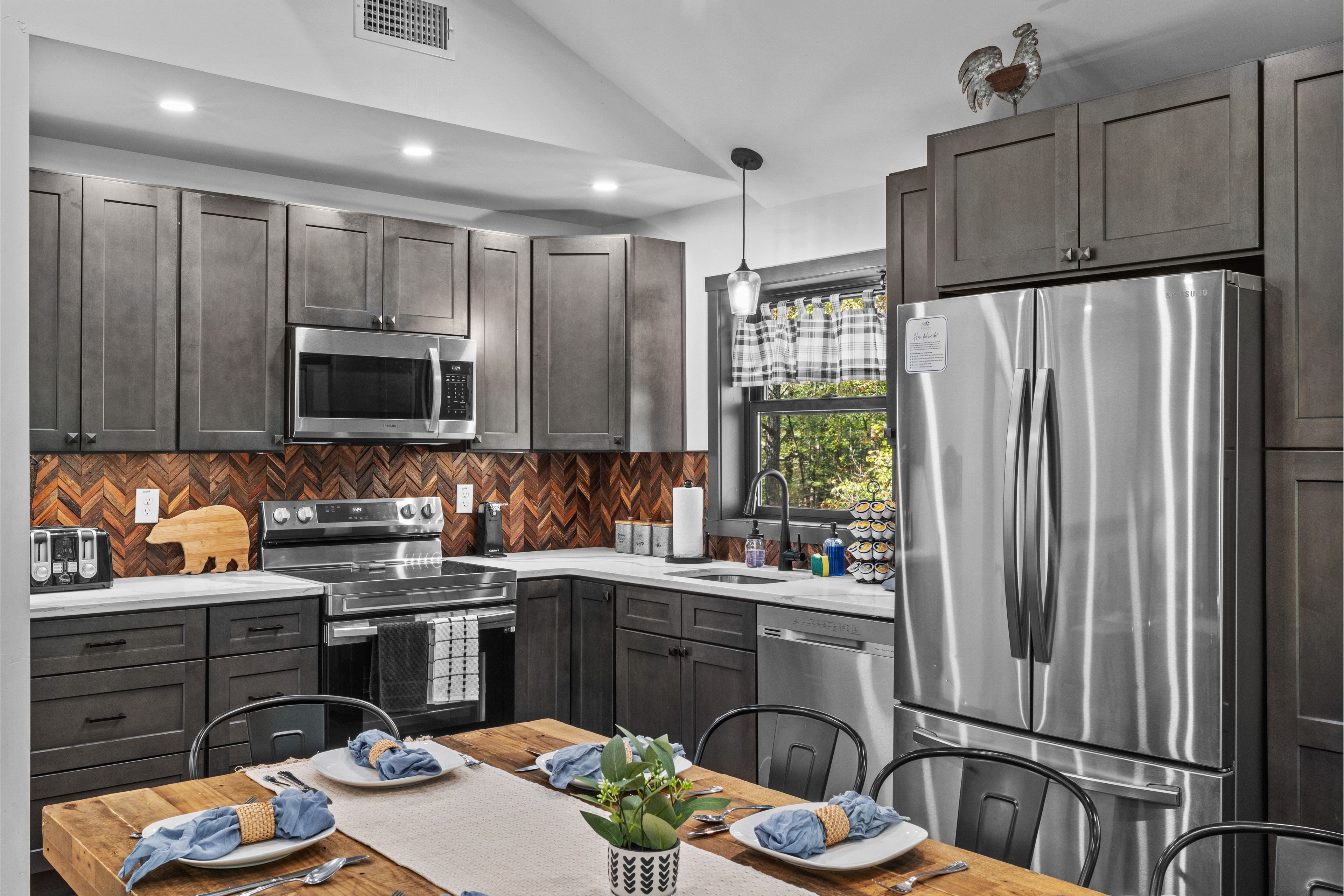Kitchen | 2nd Floor