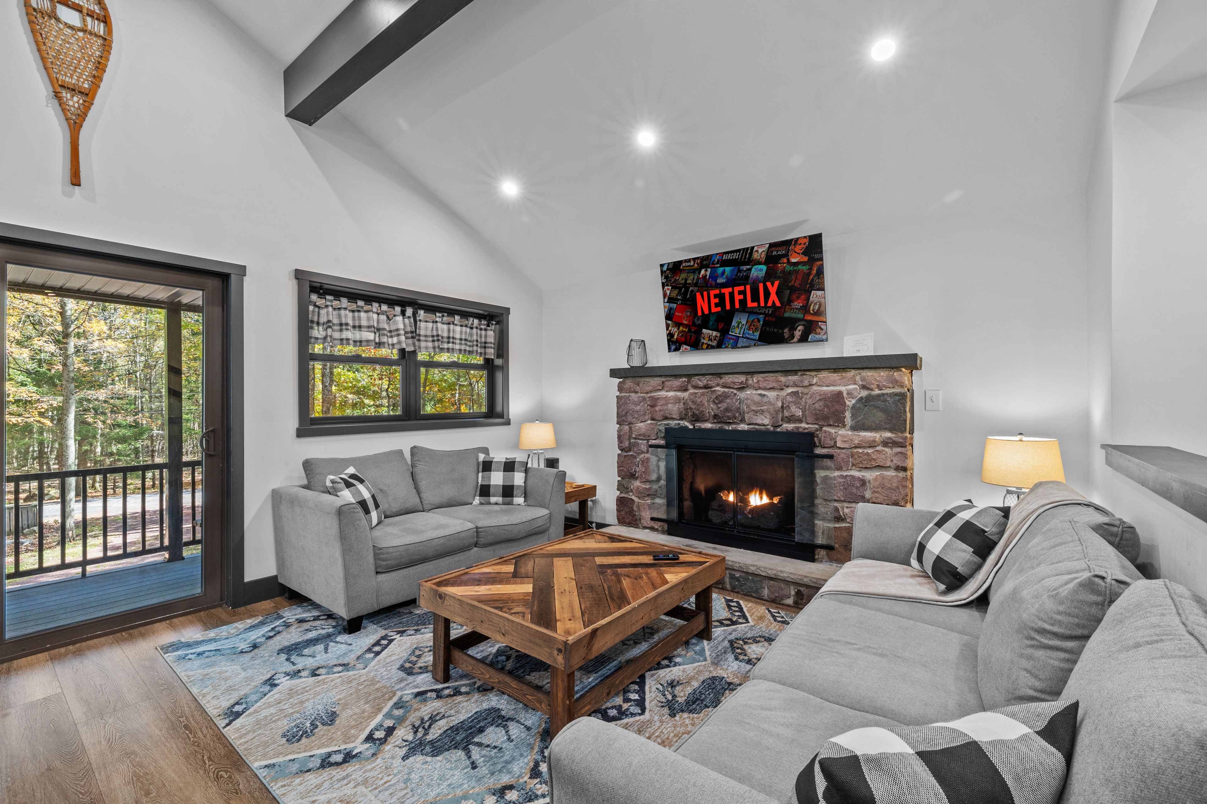 Living Room | 2nd Floor