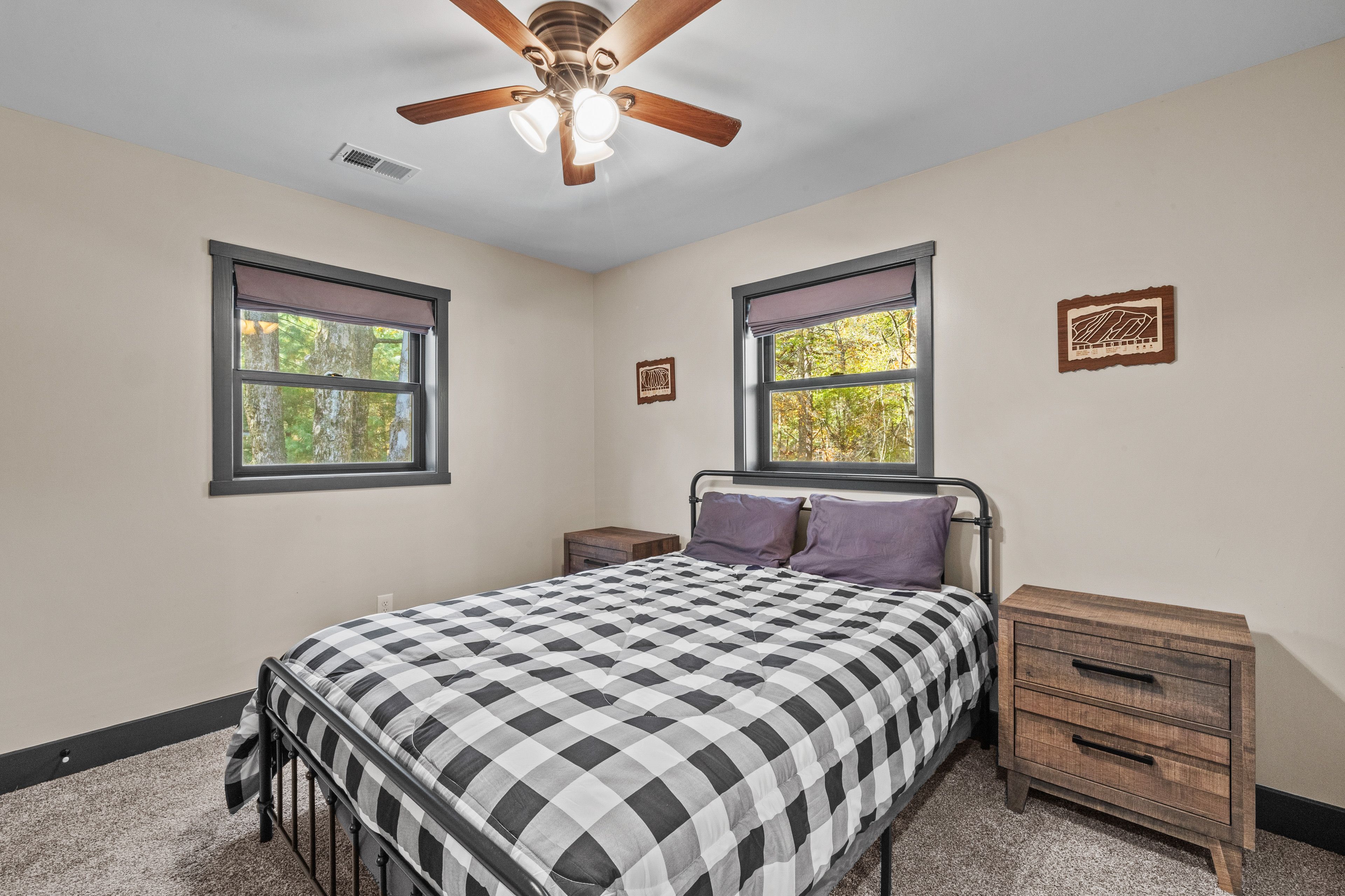 Bedroom 4 | 2nd Floor | Queen Bed