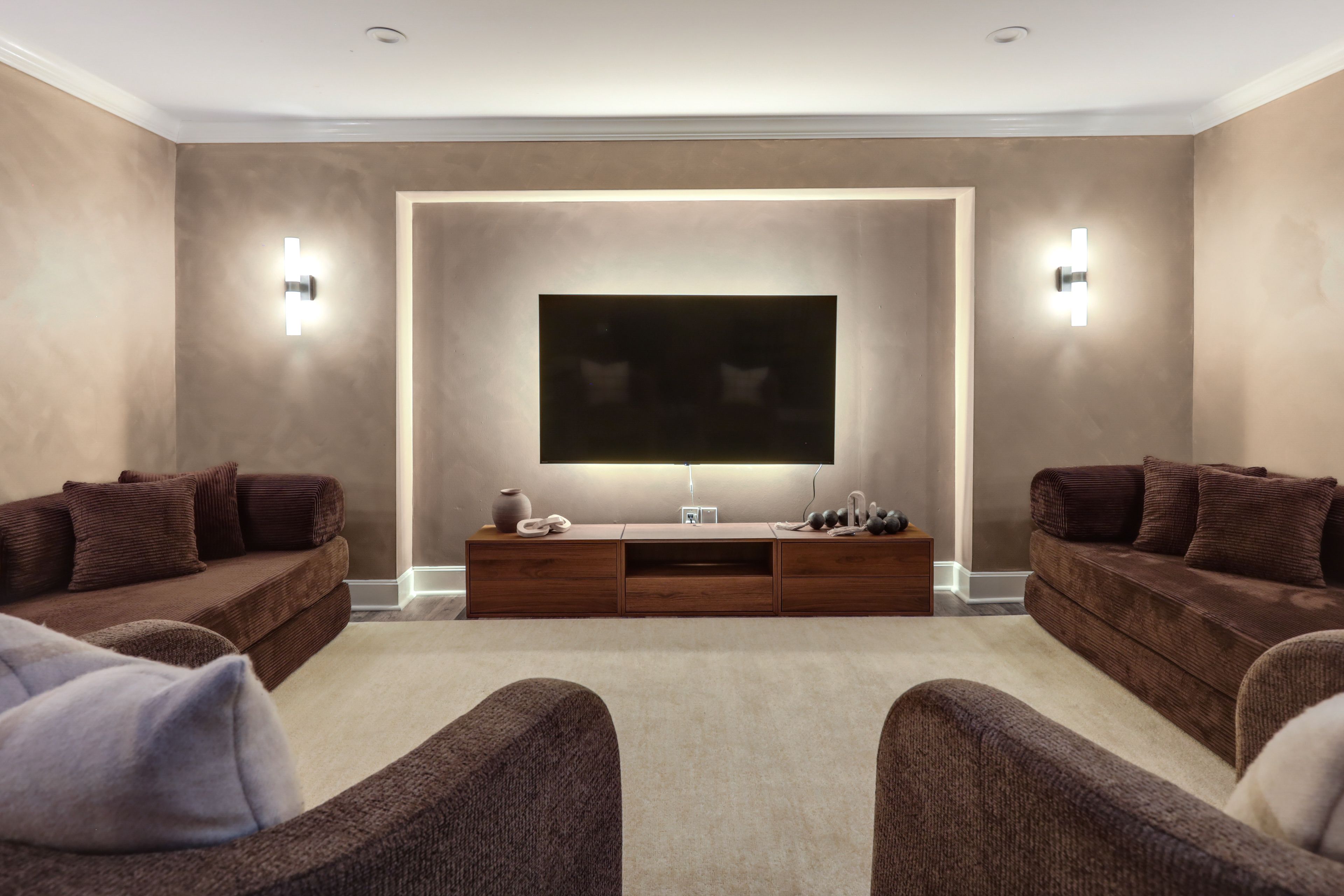 Movie Room | Lower Level | 2 King Foldout Mattresses