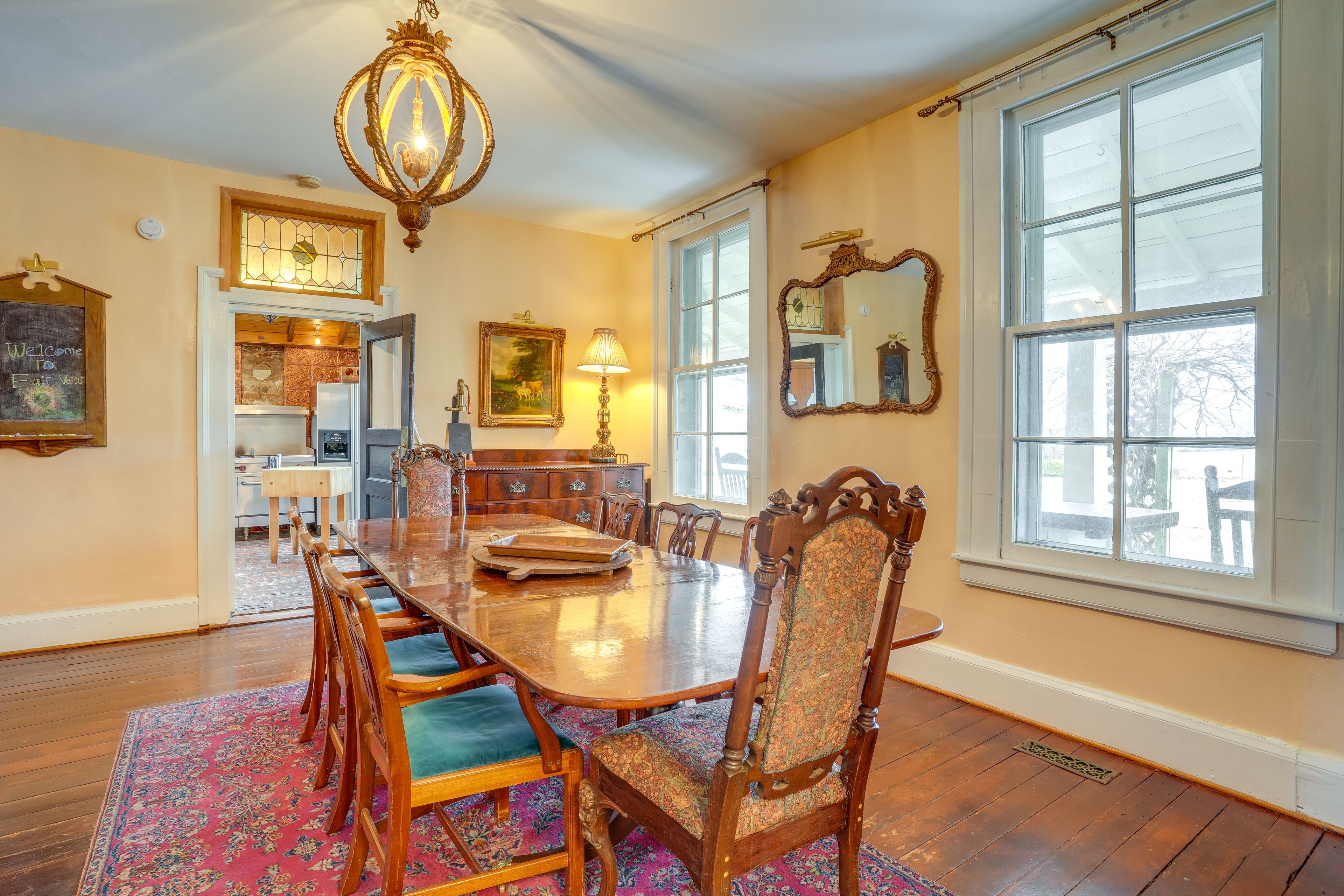 Dining Area | 1st Floor