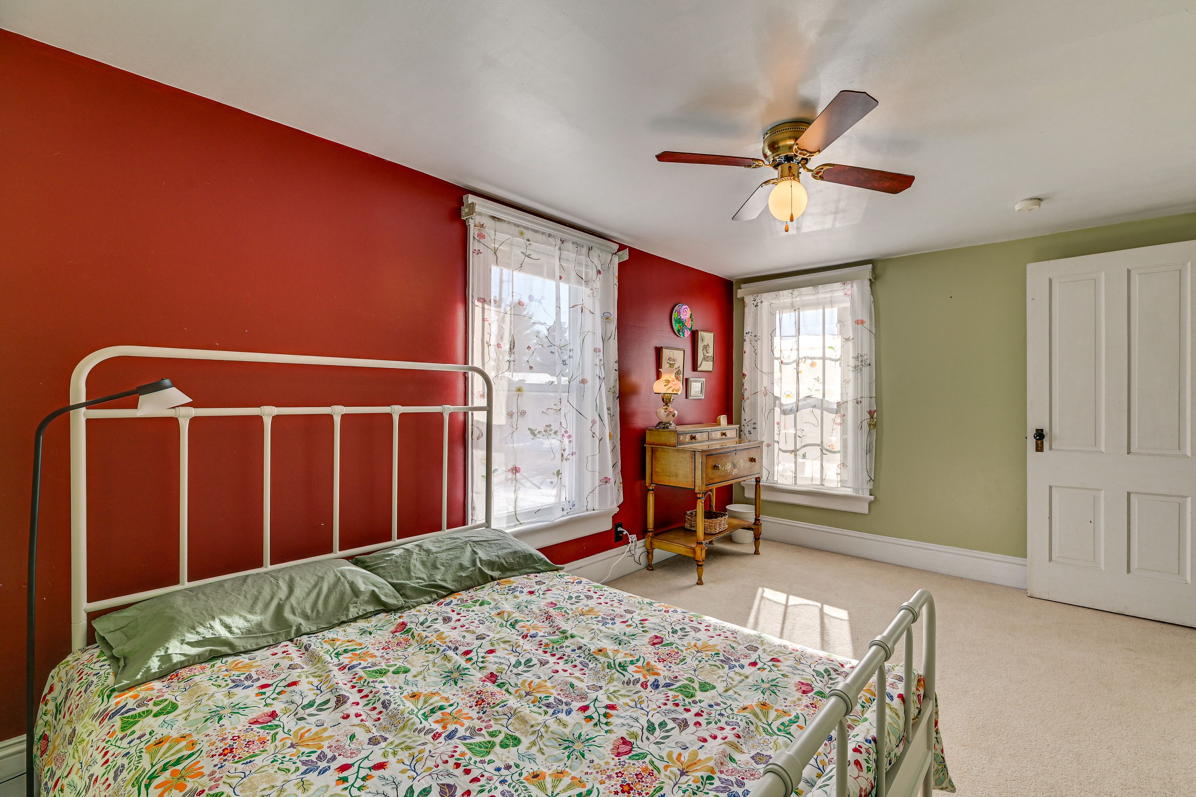 Bedroom 2 | Full Bed | 2nd Floor