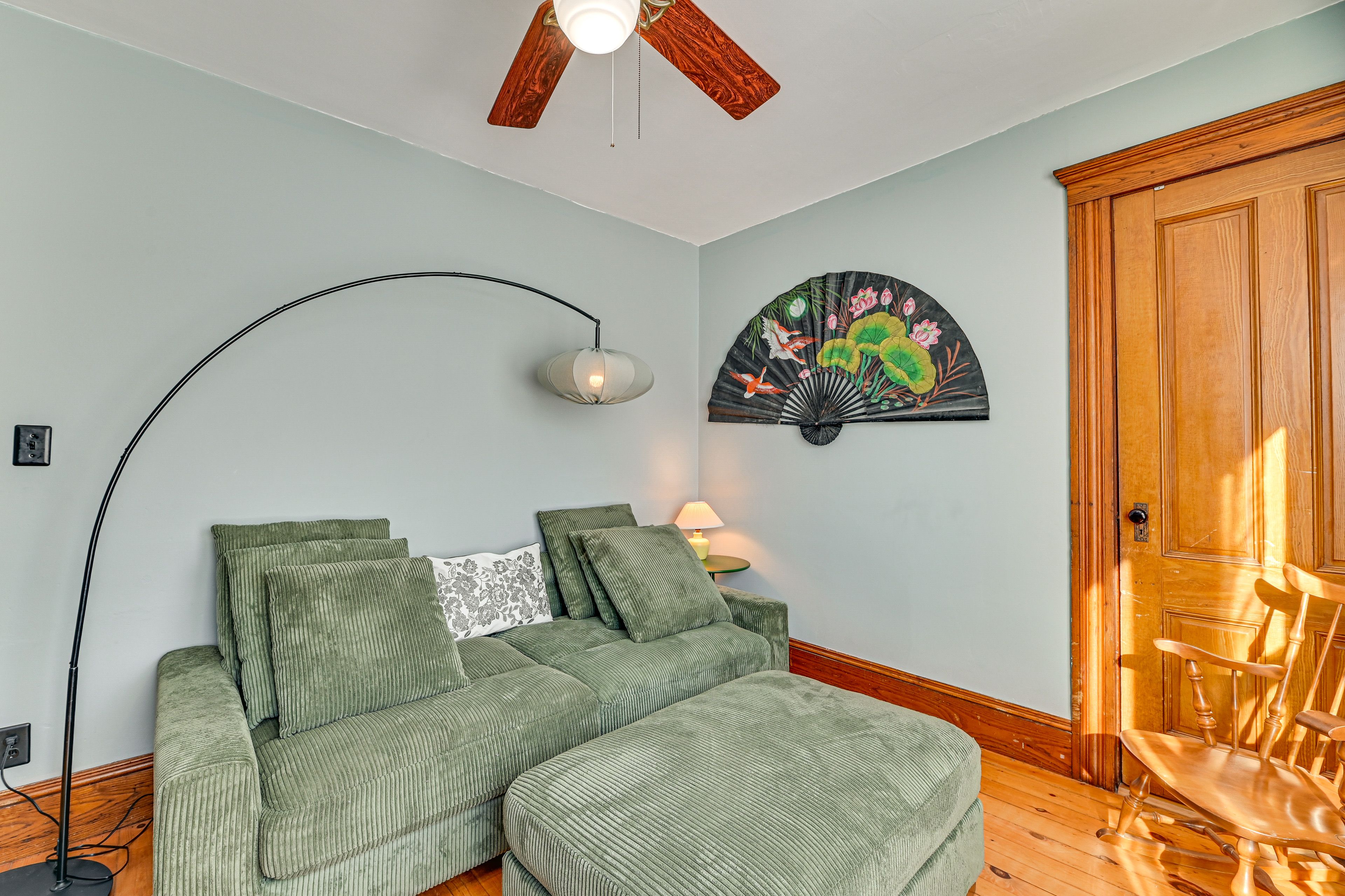 Den | Full Sleeper Sofa | 1st Floor