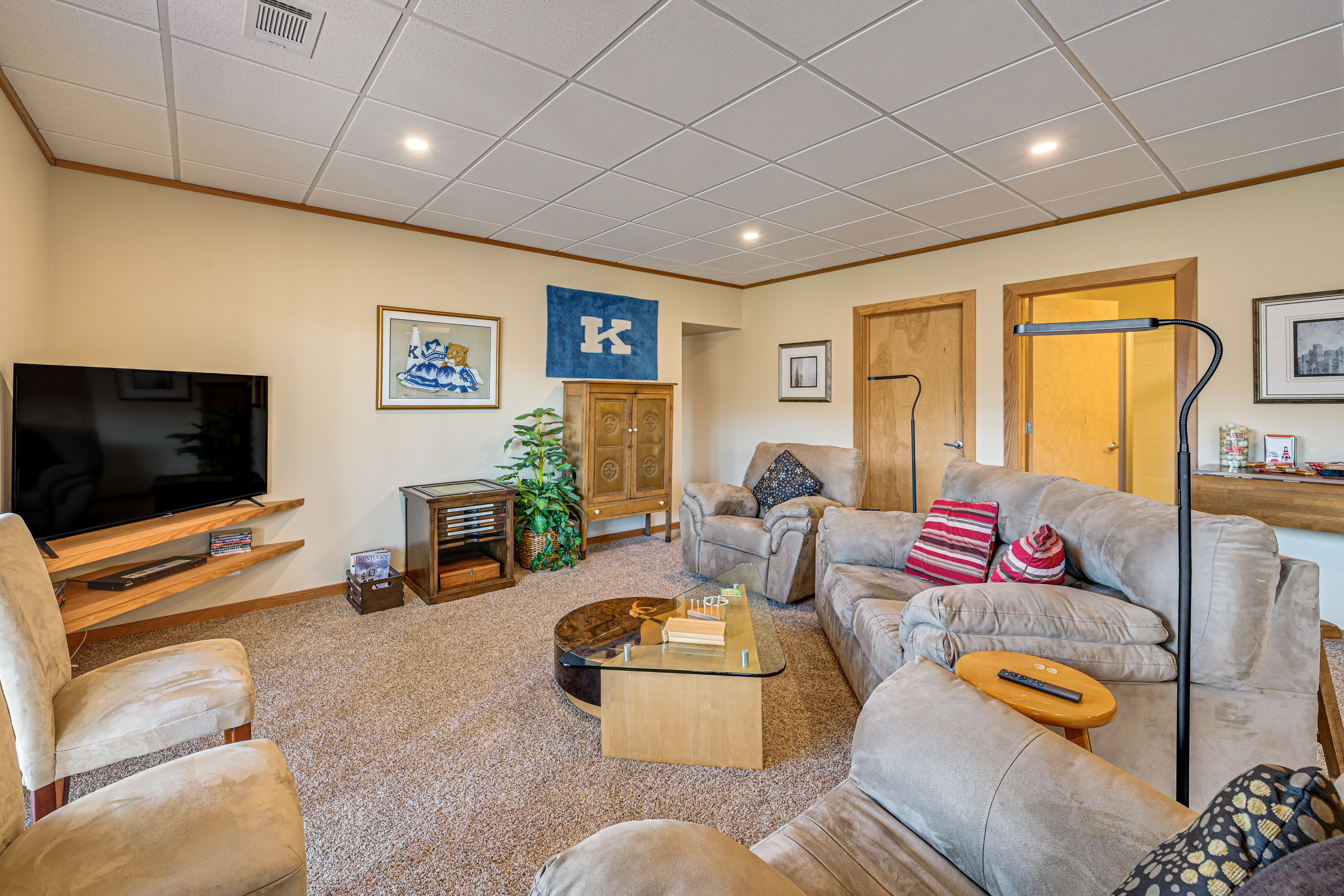 Living Room | Lower Level | Full Sleeper Sofa