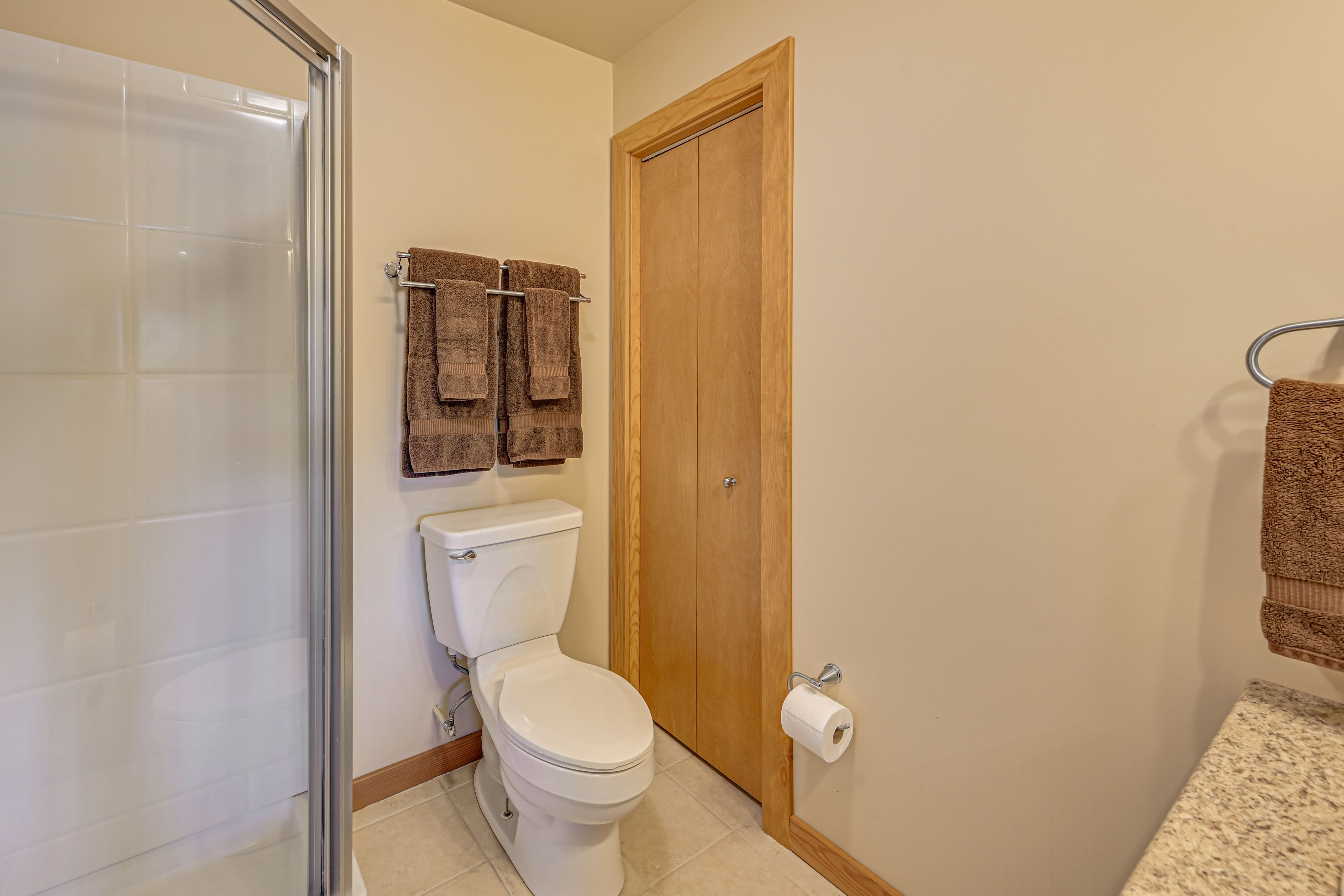 Full Bathroom | Lower Level