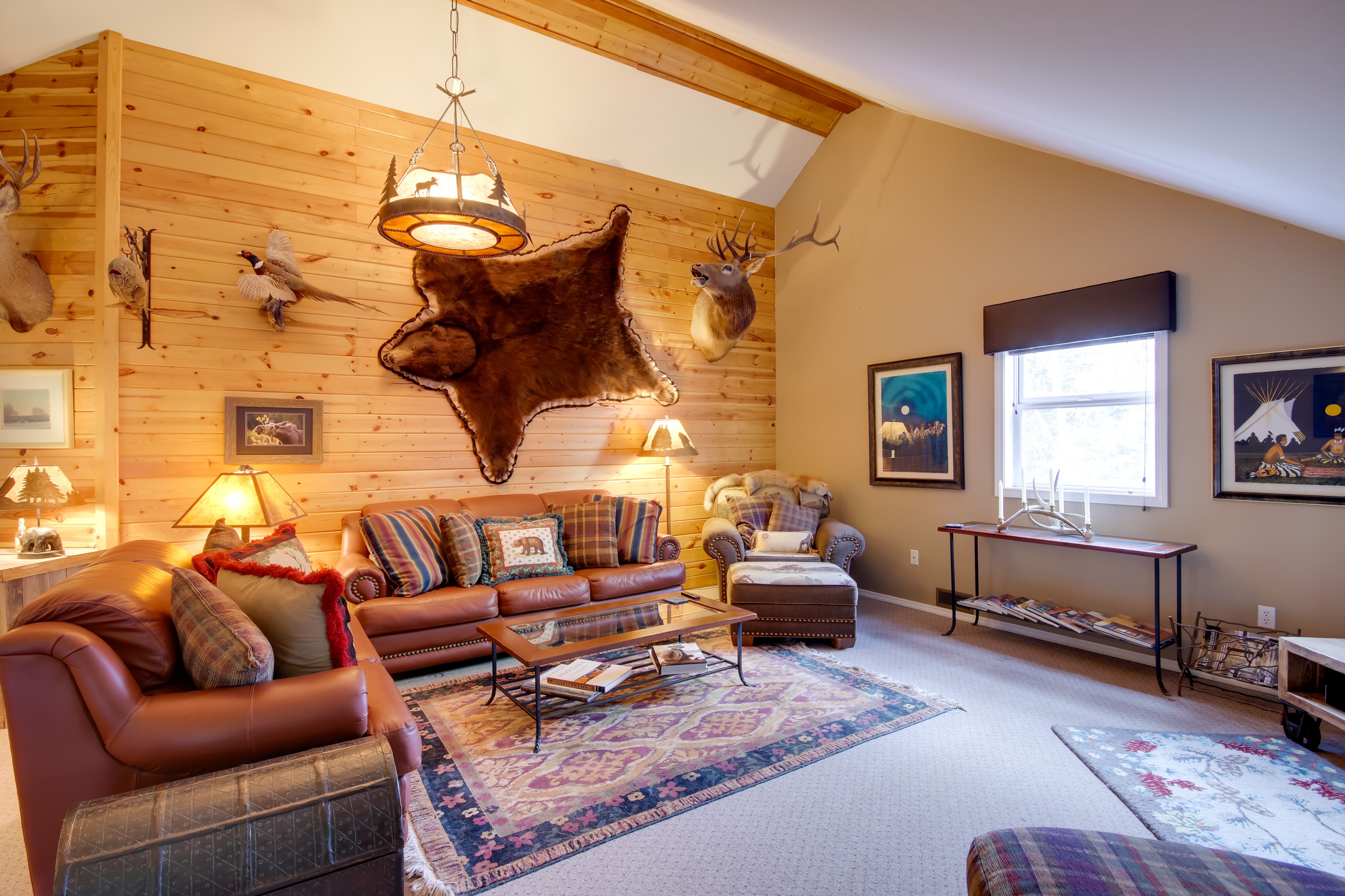 Upper Living Area | 2nd Floor