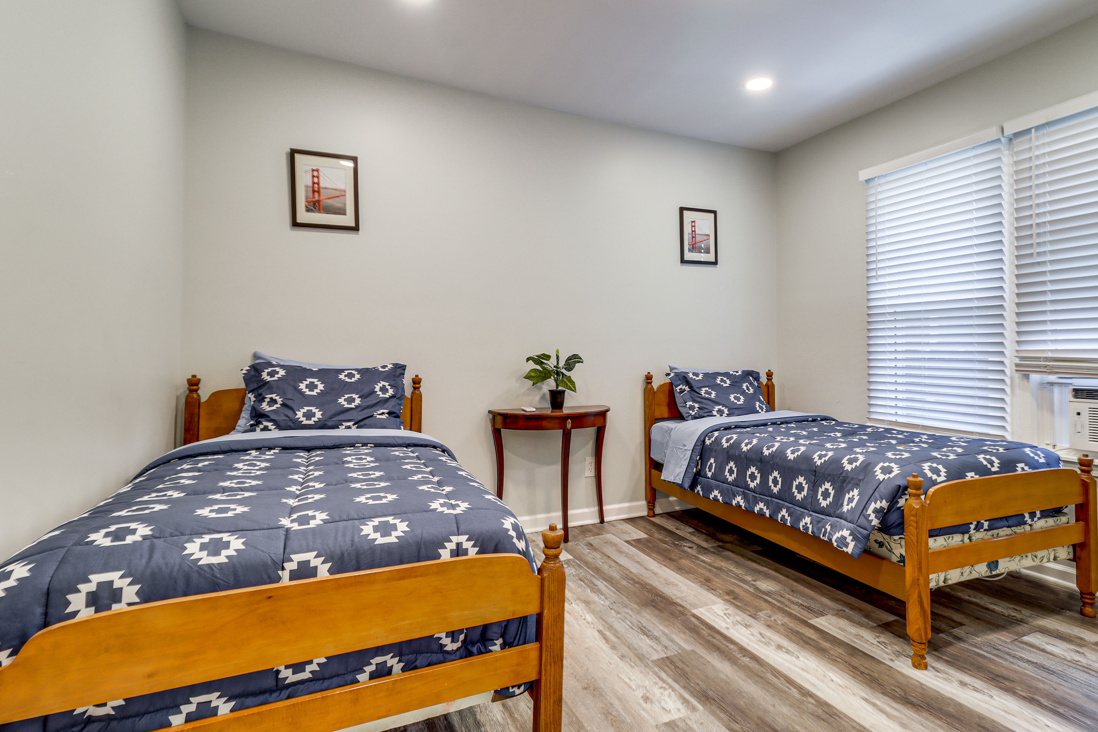 Bedroom 3 | 2 Twin Beds