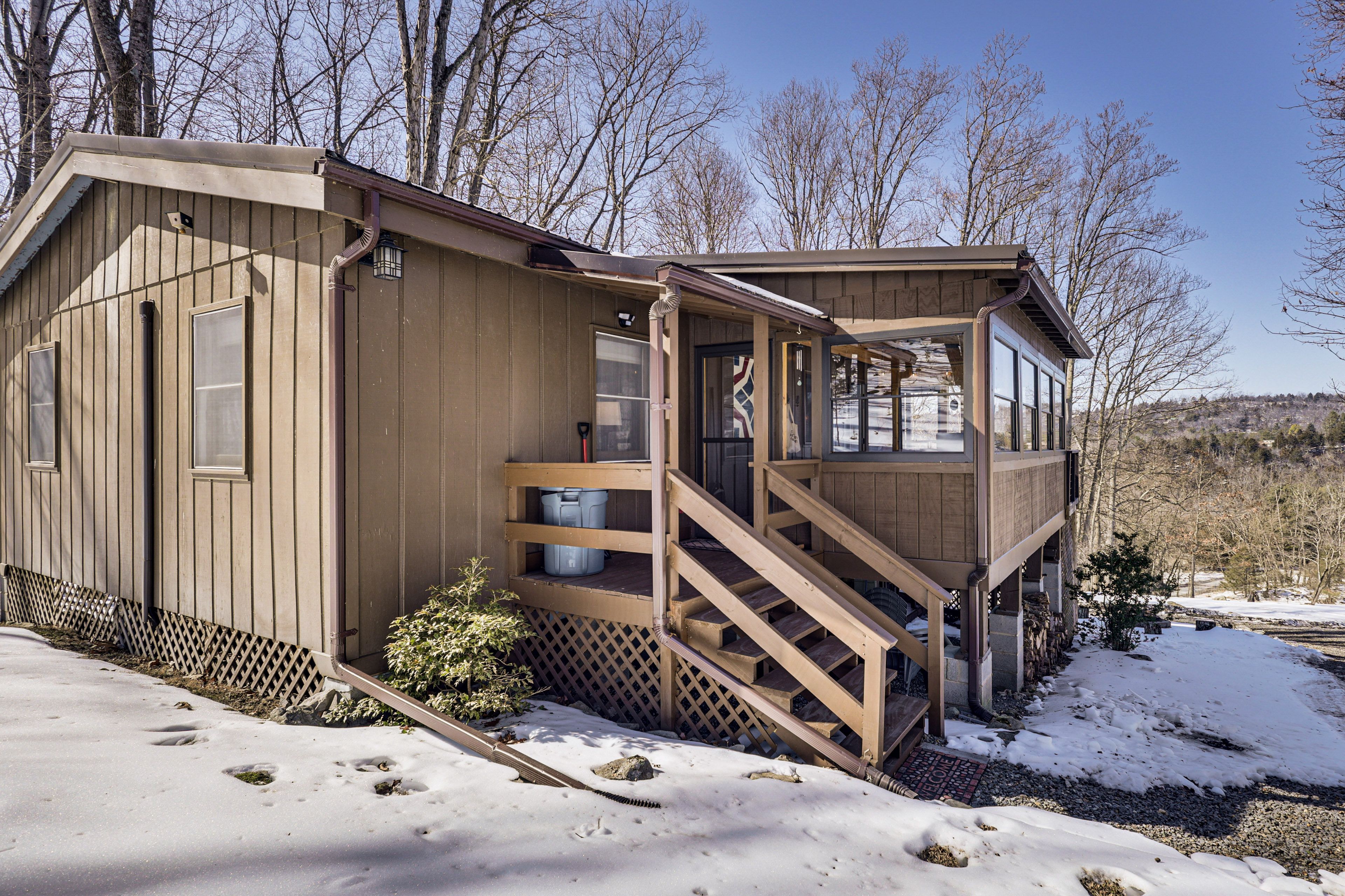 Parking | Gravel Loop Driveway (3 Vehicles)