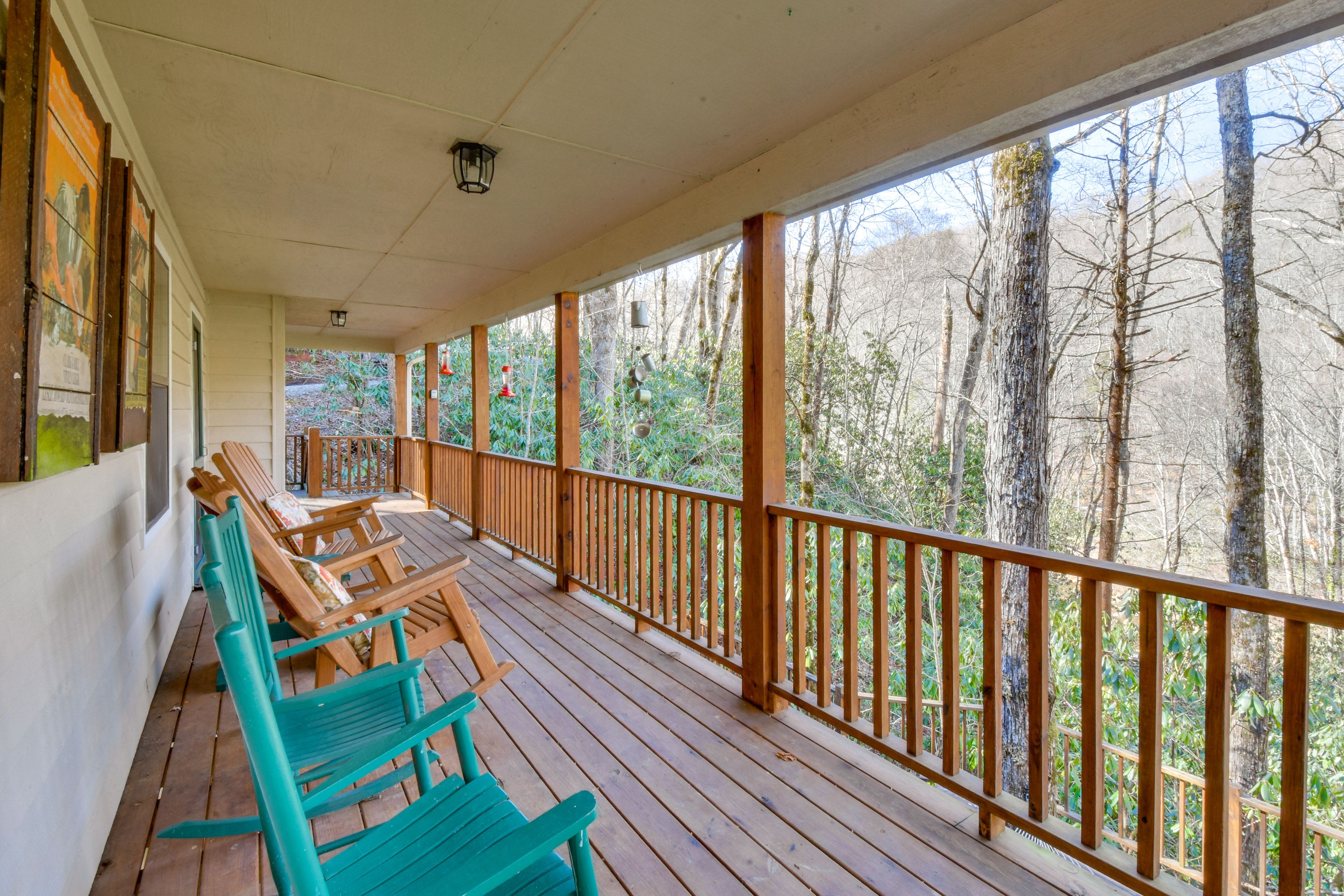 Wraparound Deck | 1st Floor