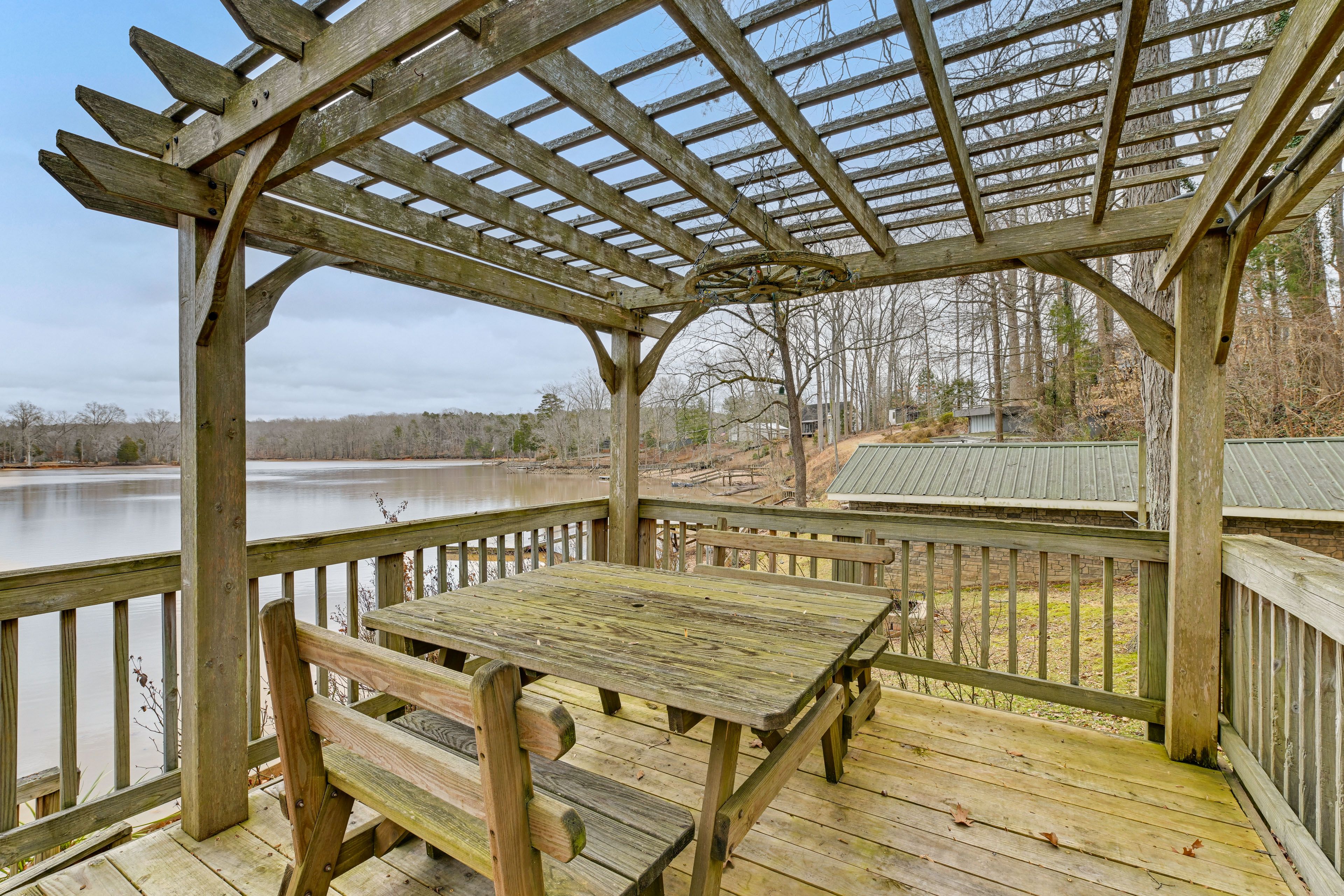 Private Deck | Outdoor Dining | Lake Views