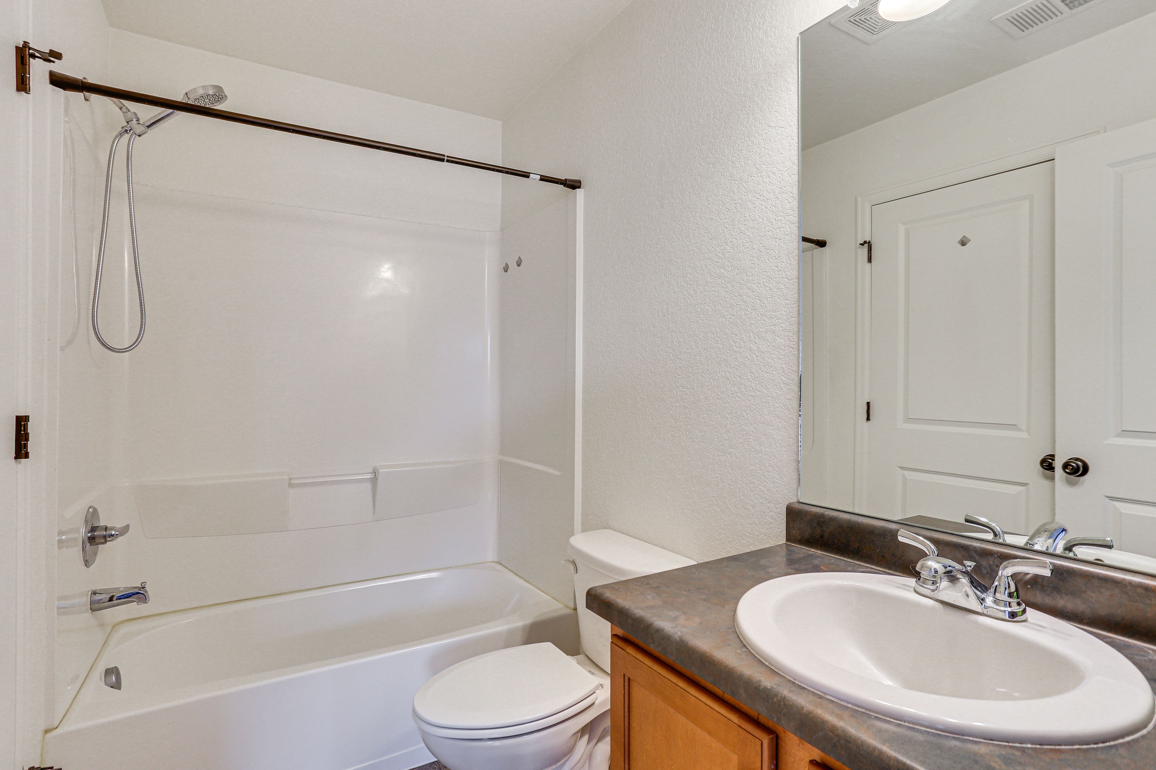 En-Suite Bathroom | 2nd Floor