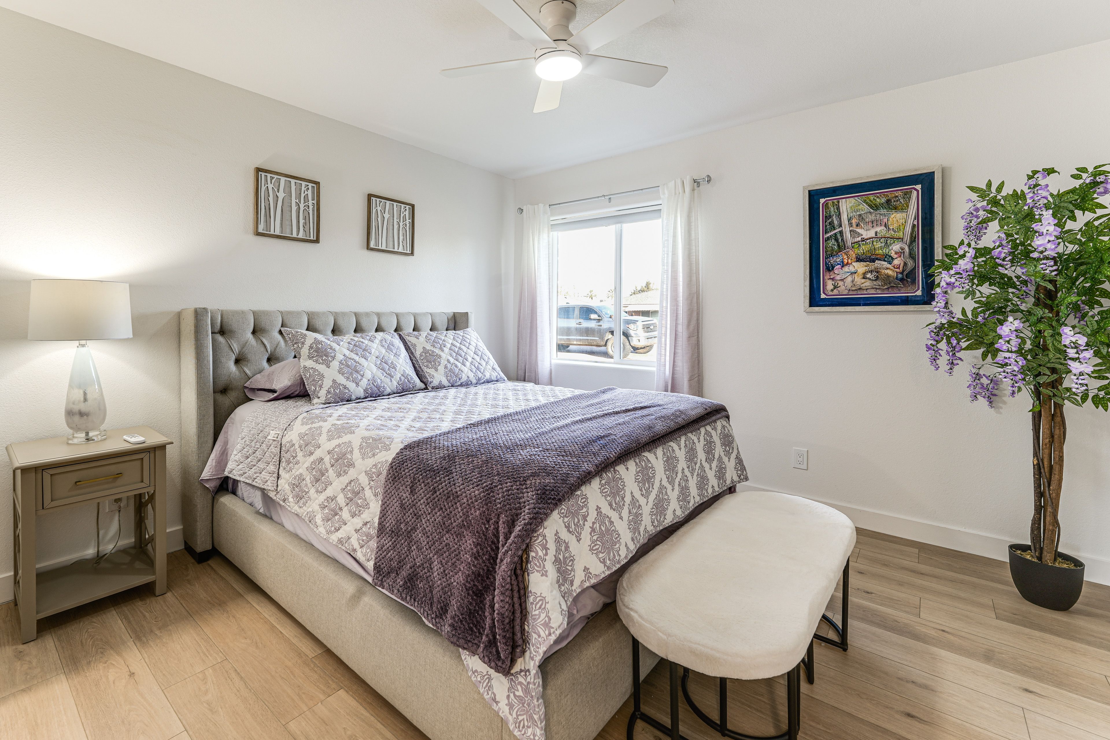 Bedroom 1 | Queen Bed | En-Suite Bathroom