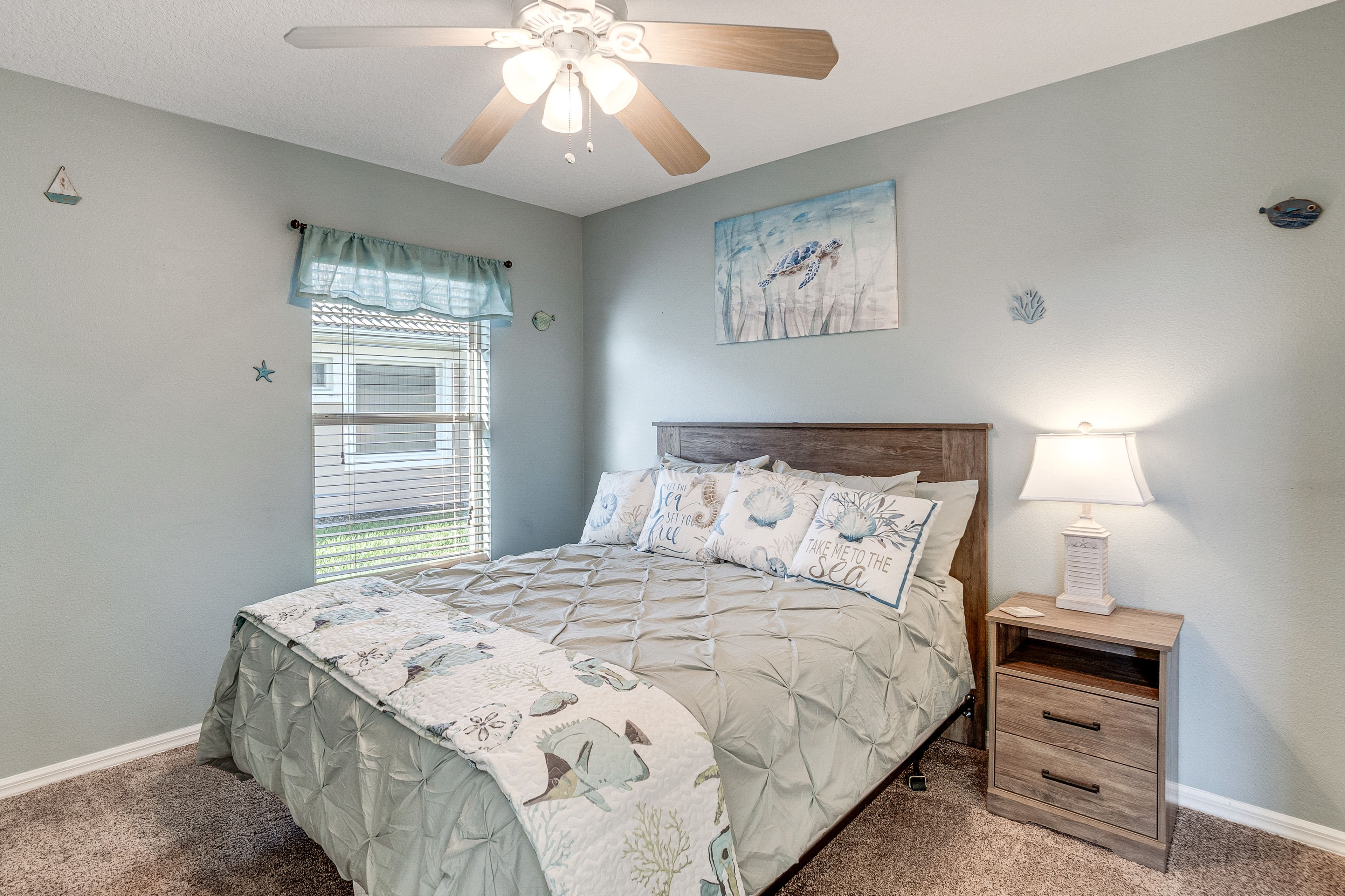 Bedroom 3 | Queen Bed | Smart TV