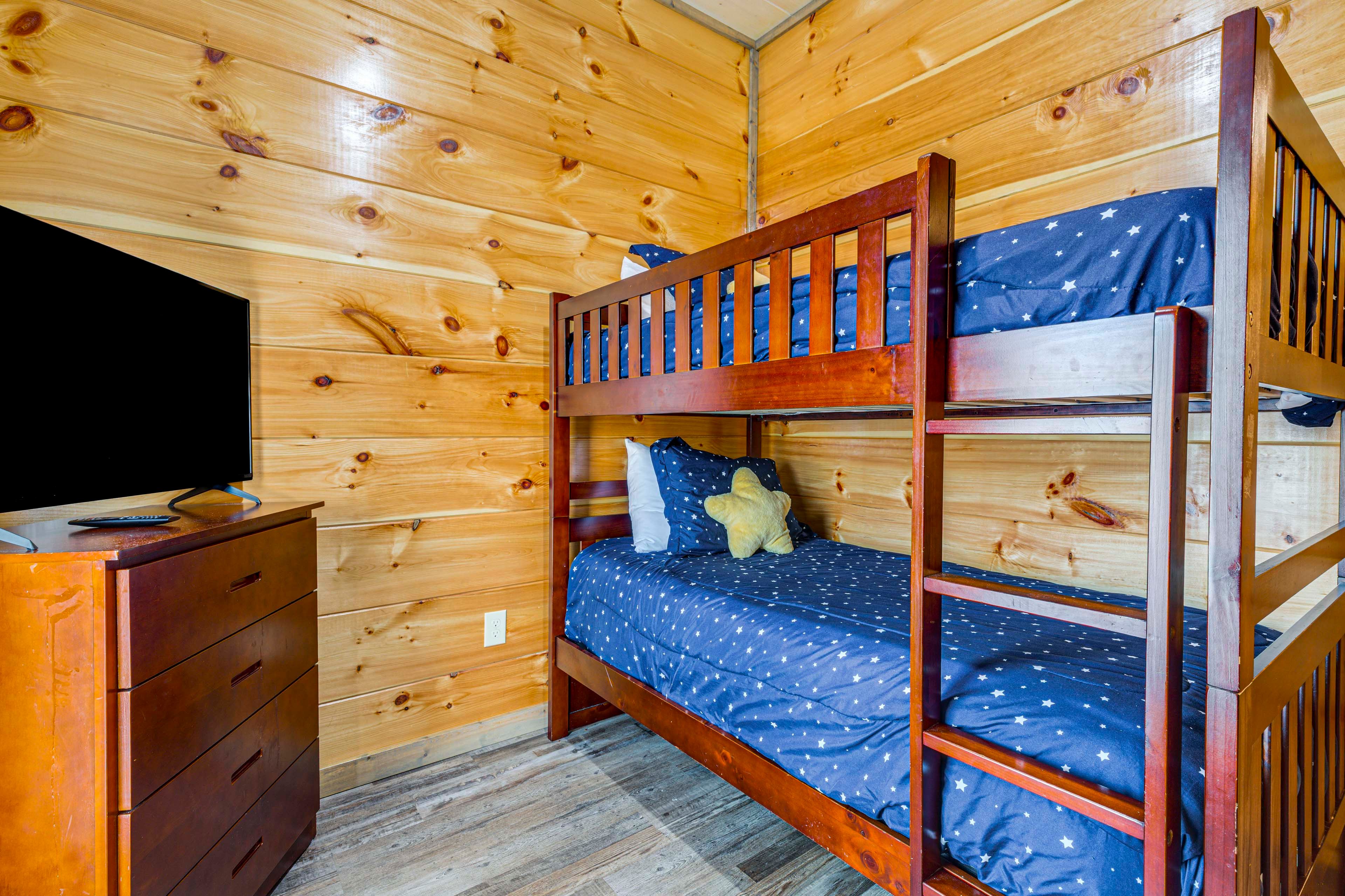 Bedroom 3 | Lower Level | Twin Bunk Bed