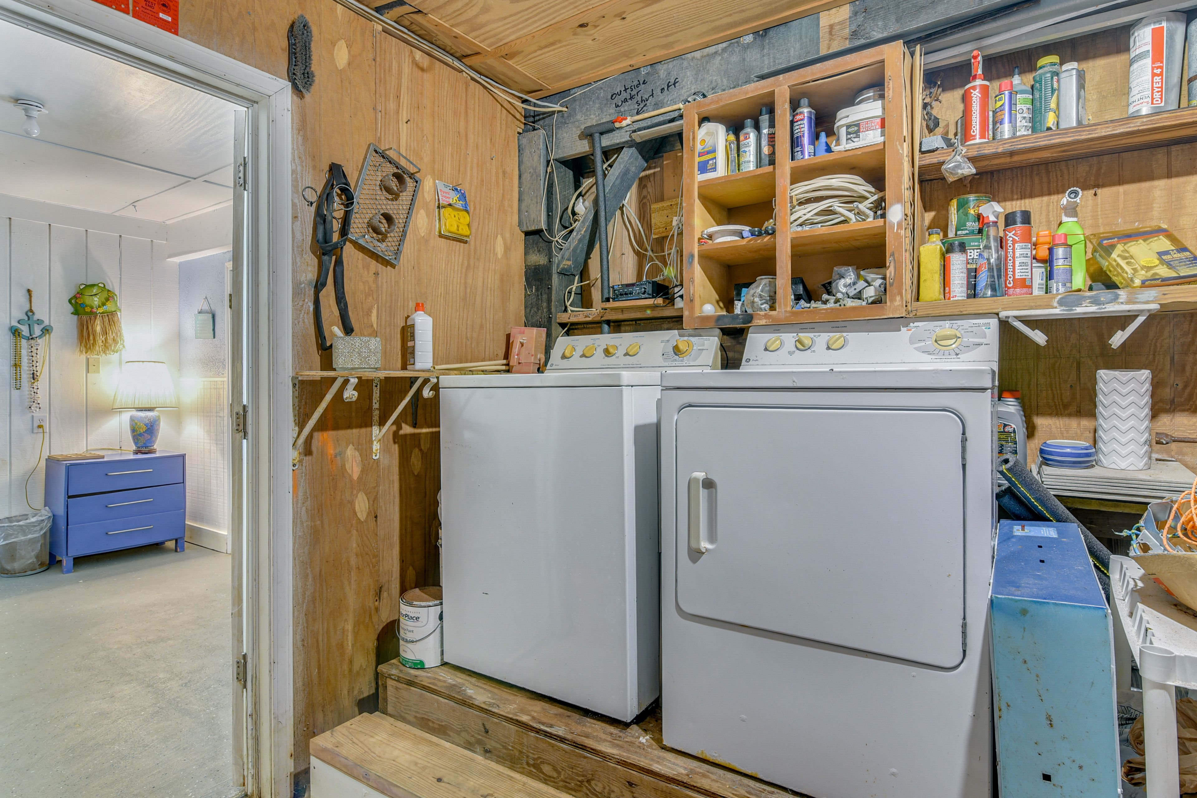 Laundry Room | 1st Floor
