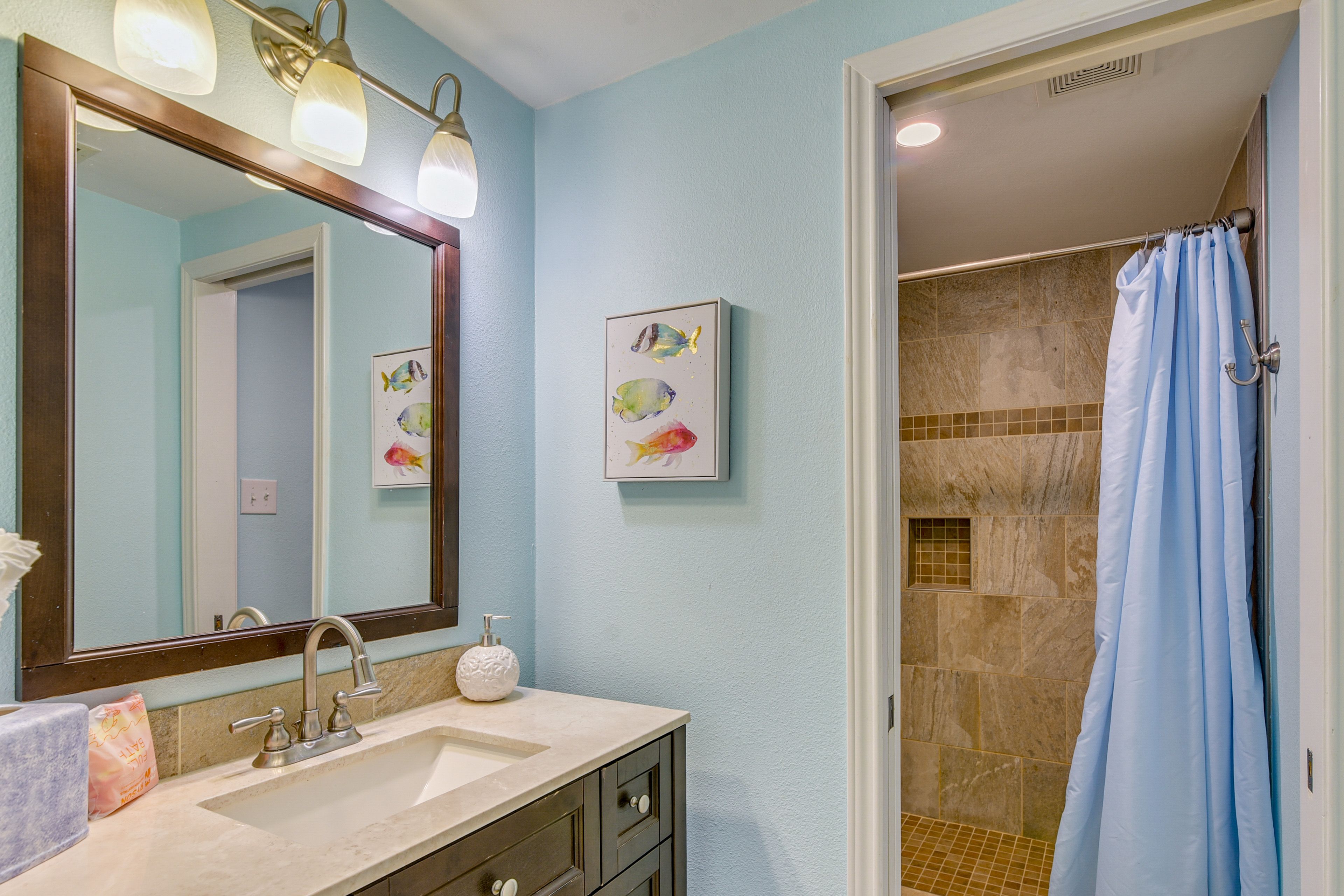 Bathroom | Shower | 2nd Floor