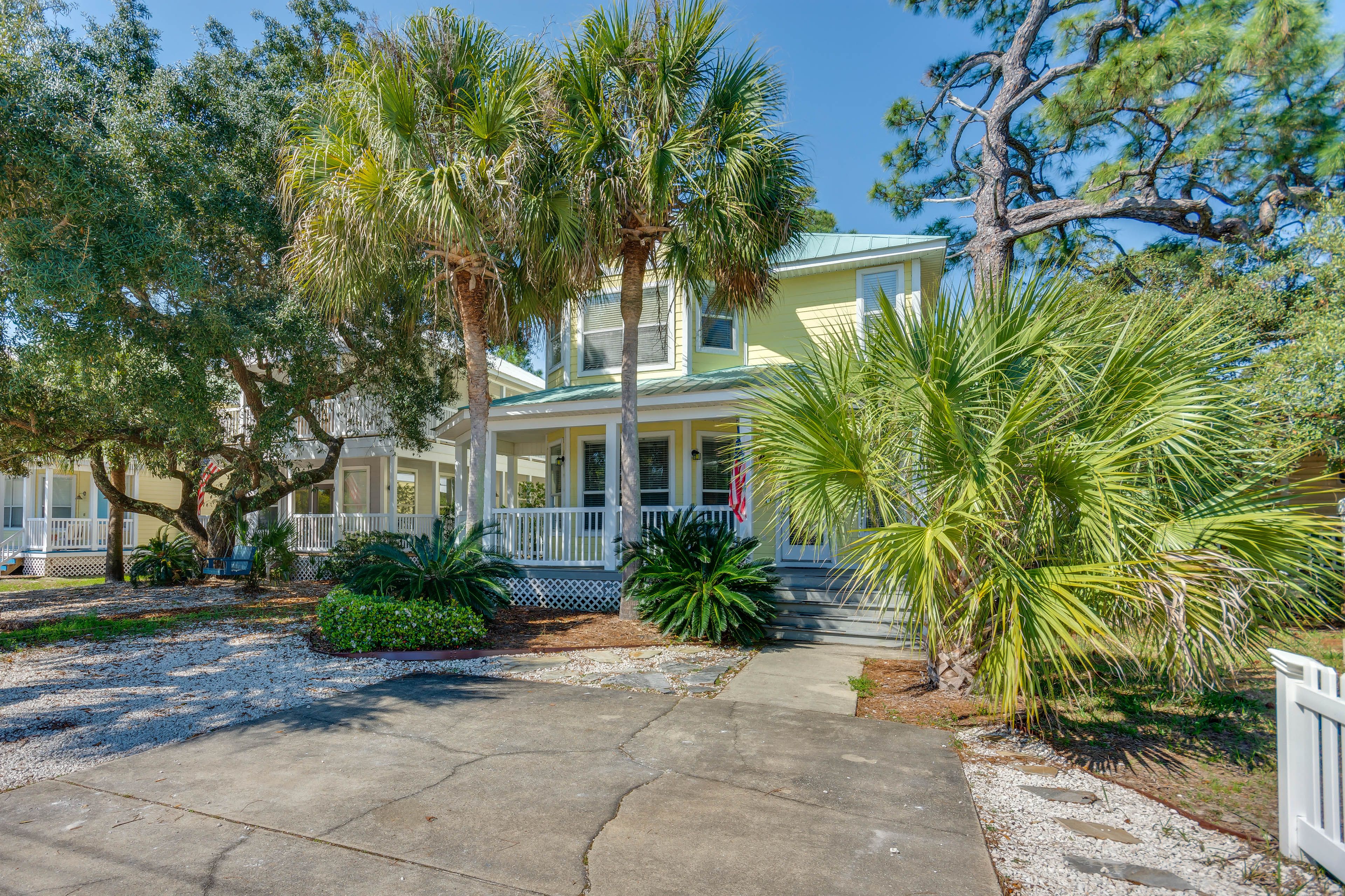 Pensacola Vacation Rental | 3BR | 3BA | 2,000 Sq Ft