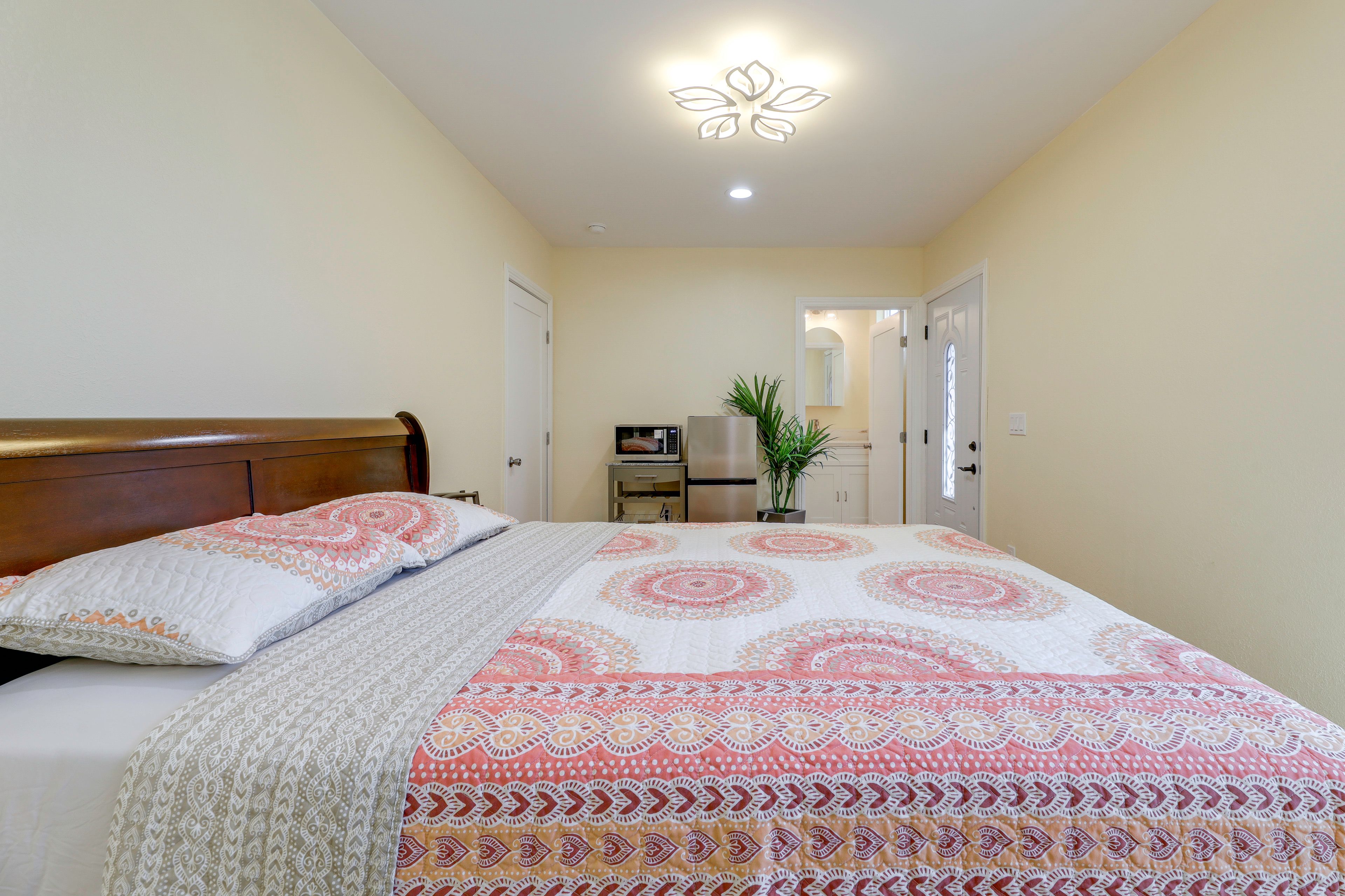 Studio | Sleeping Area