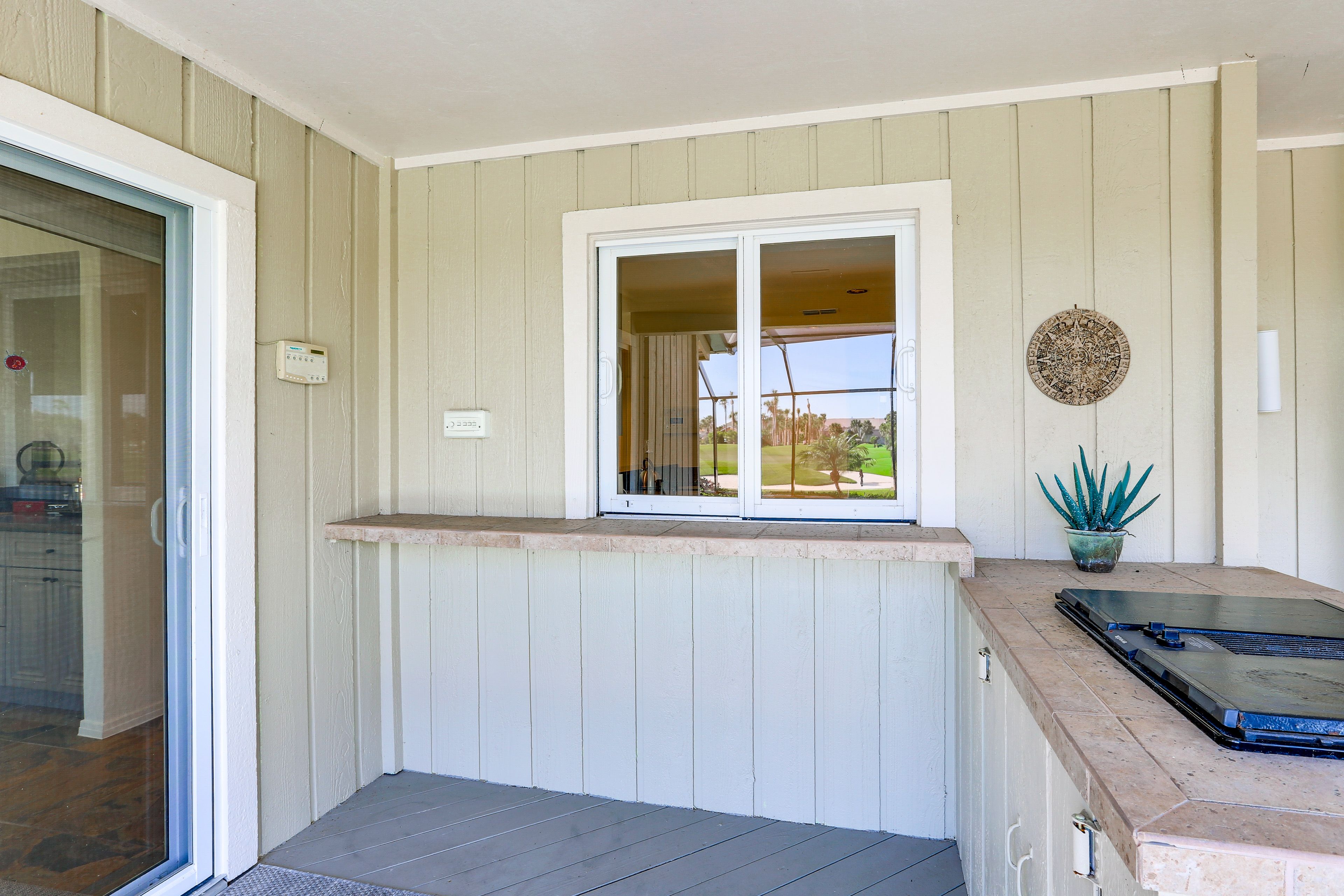 Lanai | Electric Grill