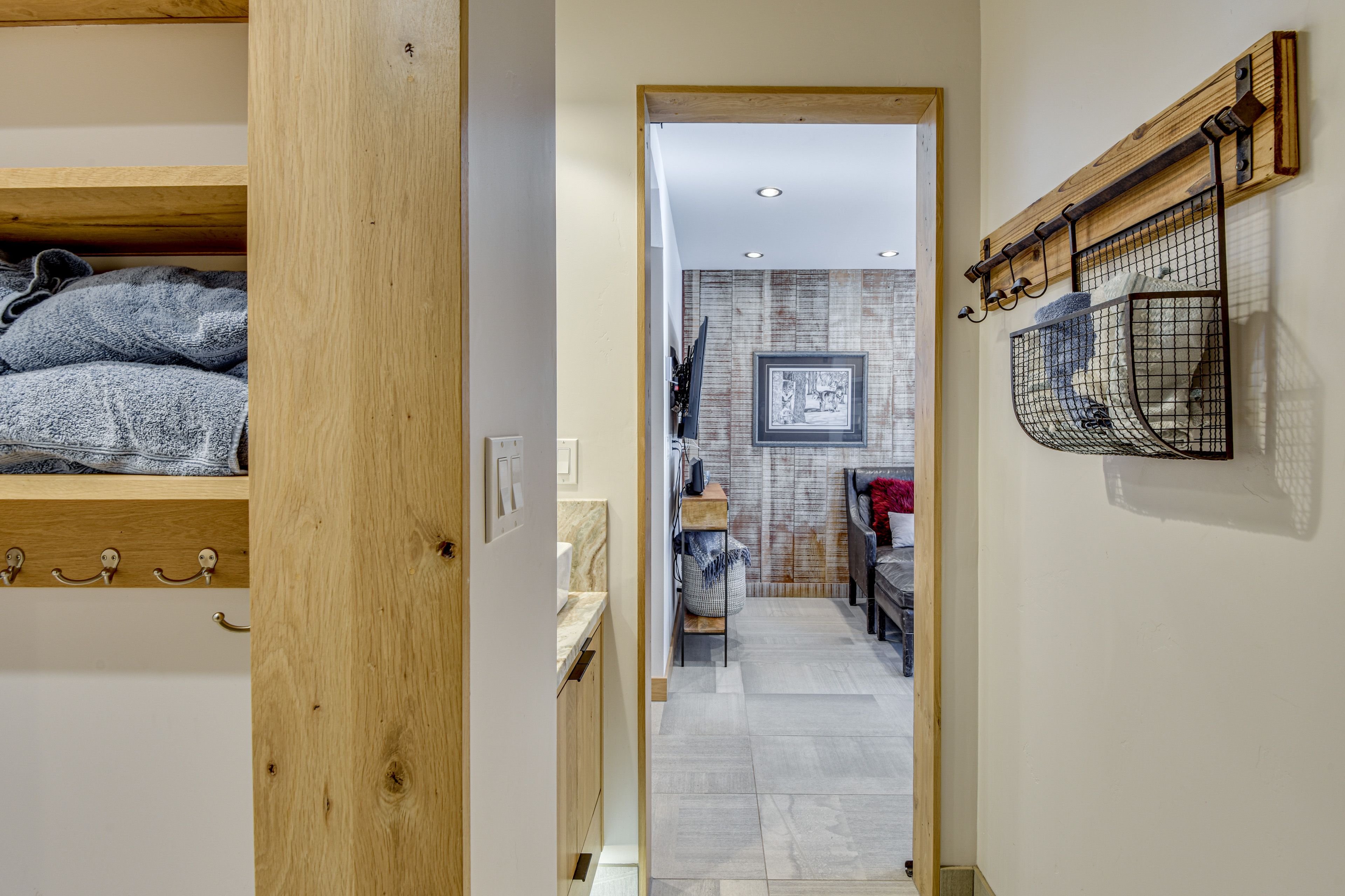 Half Bathroom | 1st Floor