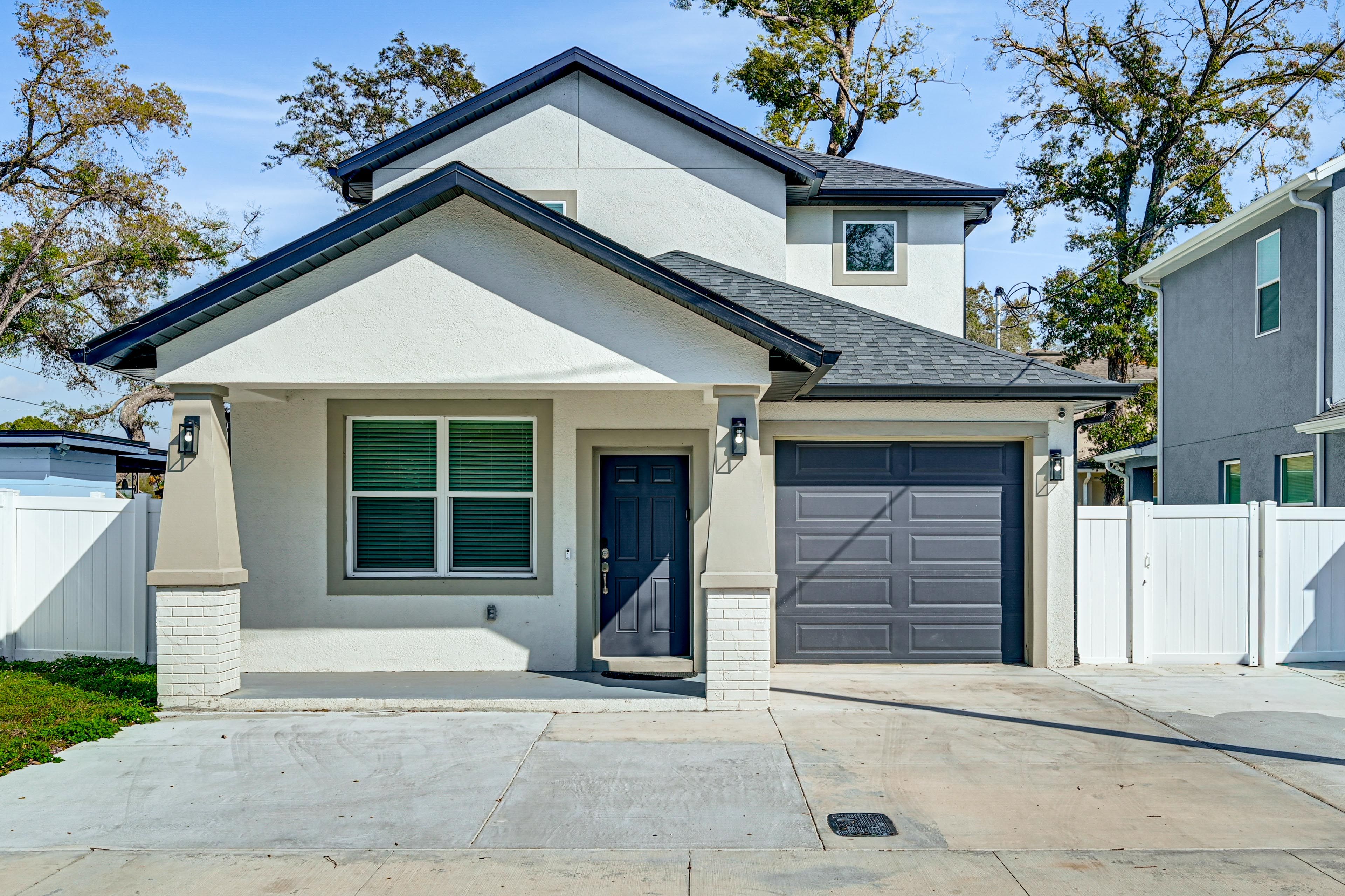 Tampa Vacation Rental | 3BR | 3BA | 1,675 Sq Ft