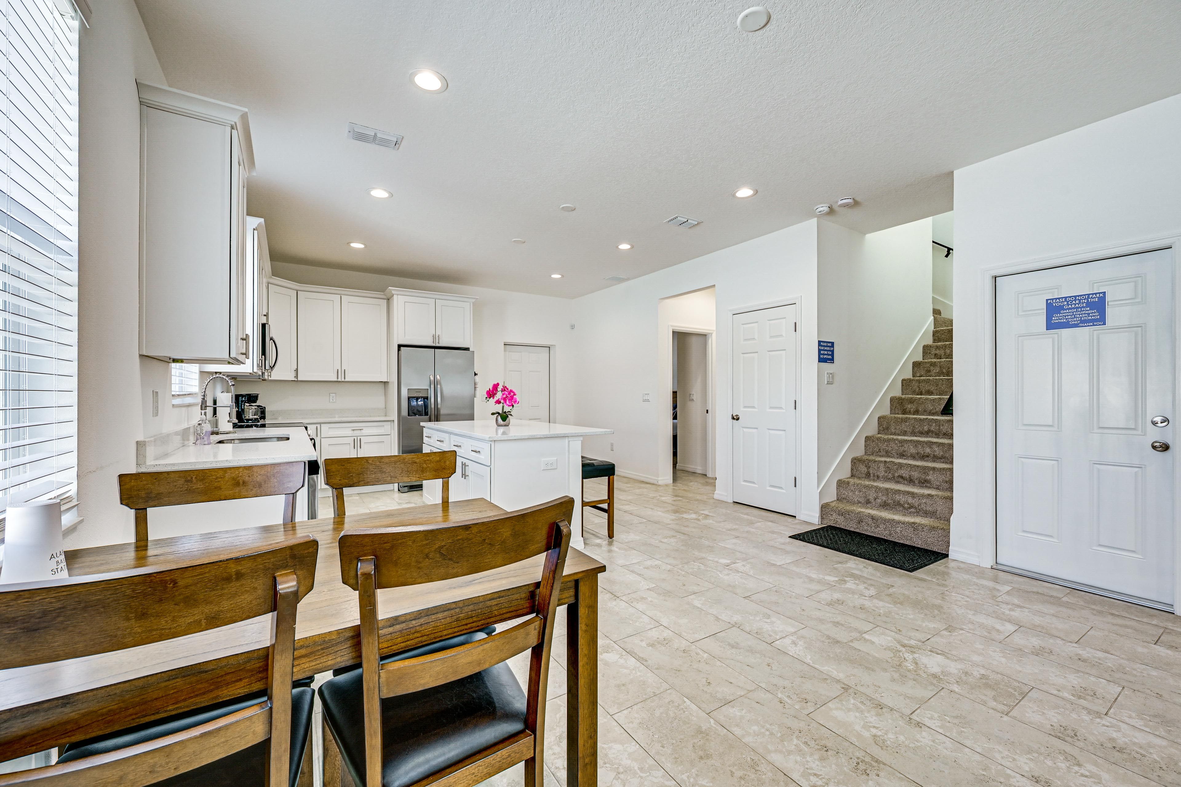 Dining Area | 1st Floor