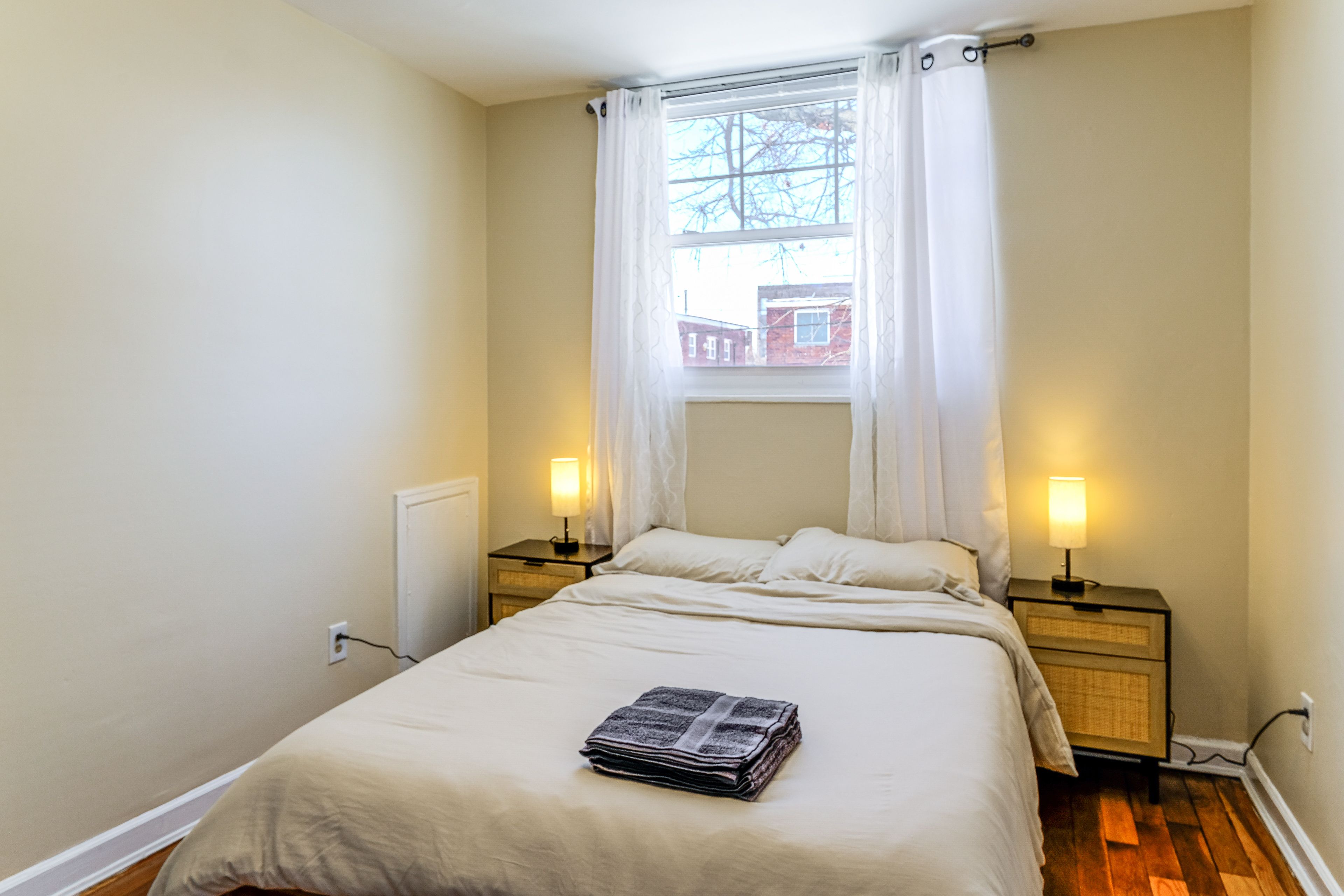 Bedroom 1 | Queen Bed | Linens Provided | 2nd Floor