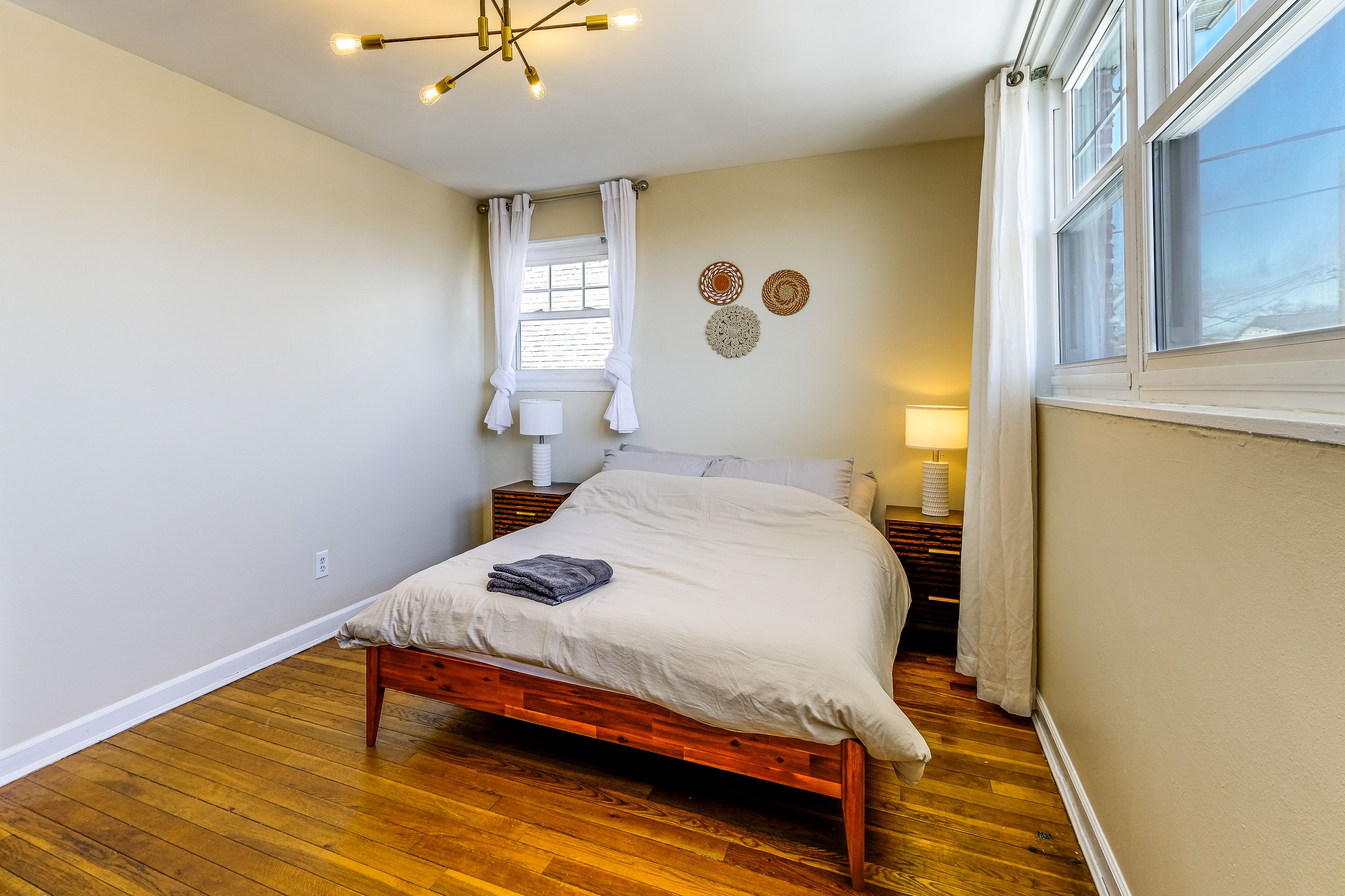 Bedroom 3 | Queen Bed | 2nd Floor