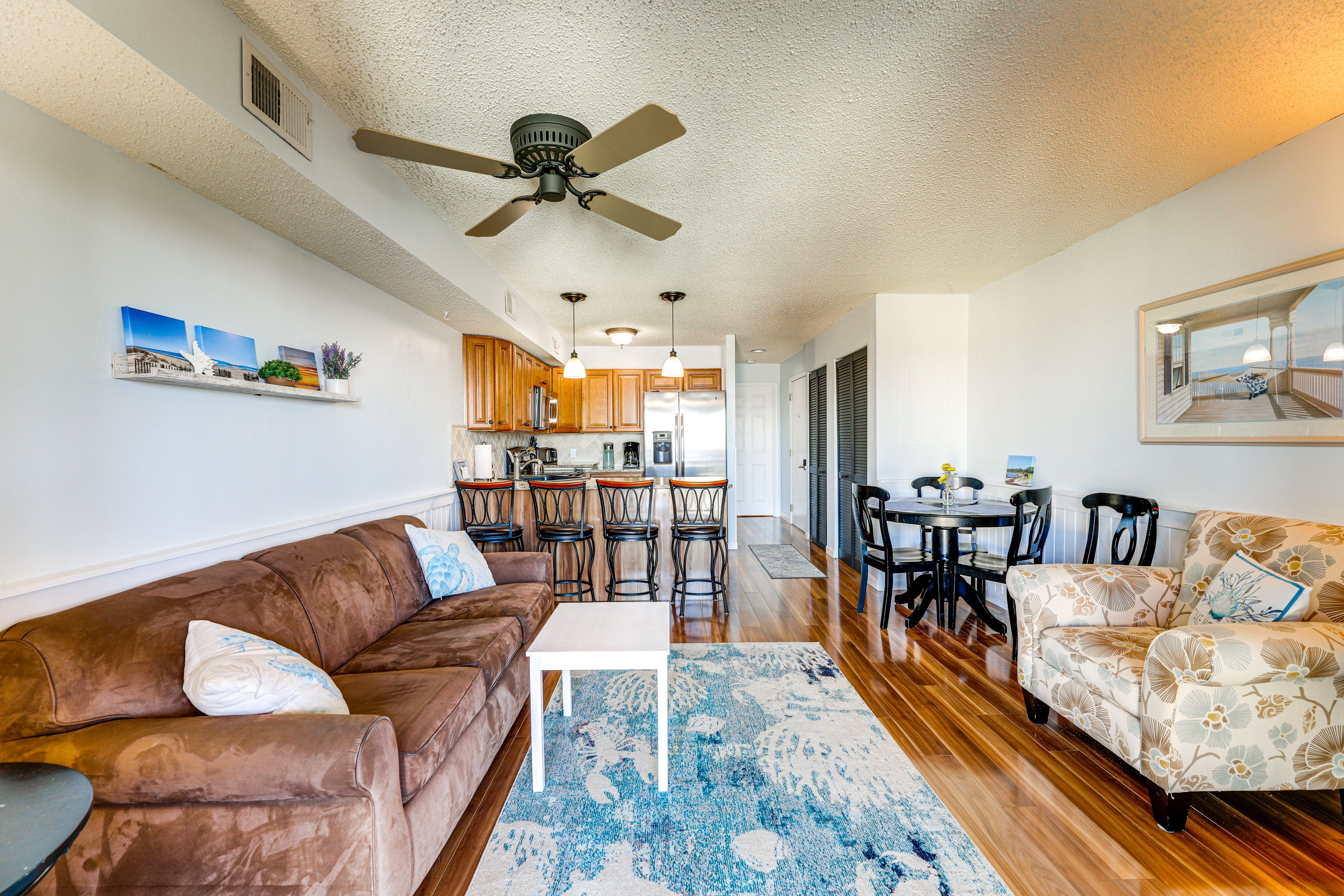 Living Area | Queen Sleeper Sofa