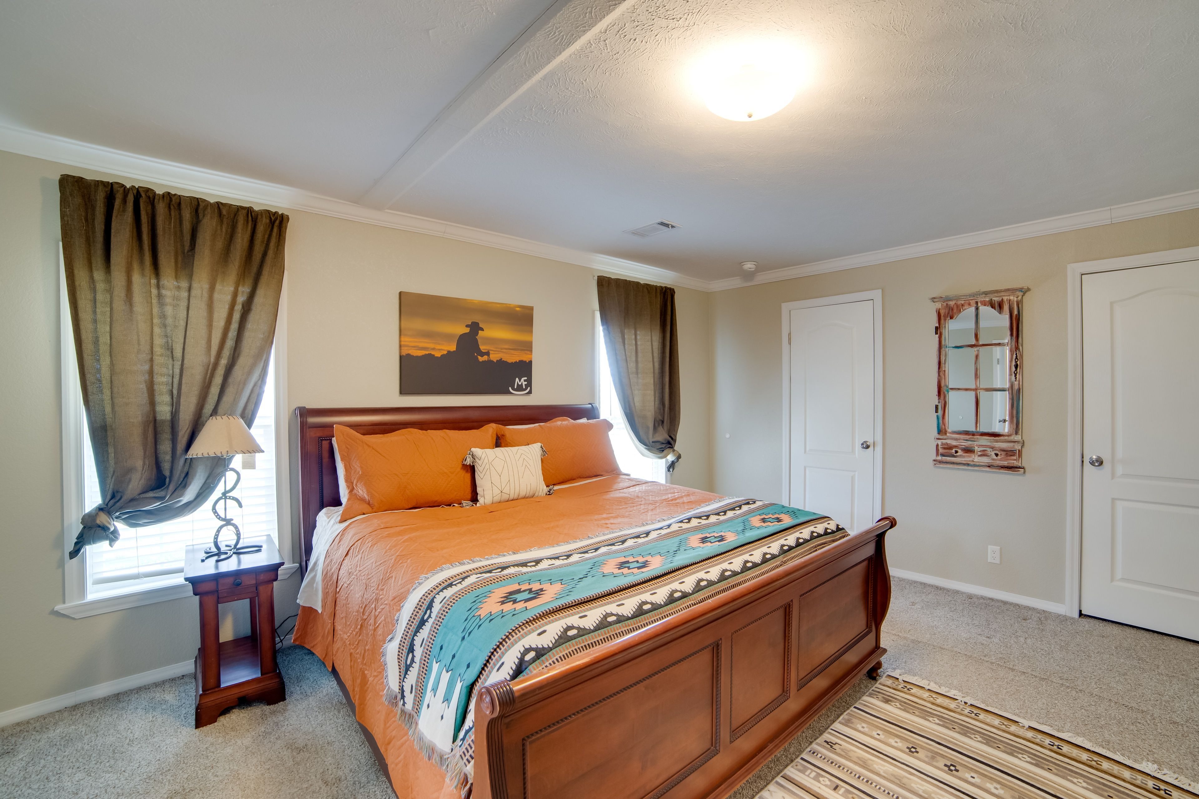 Bedroom 1 | King Bed