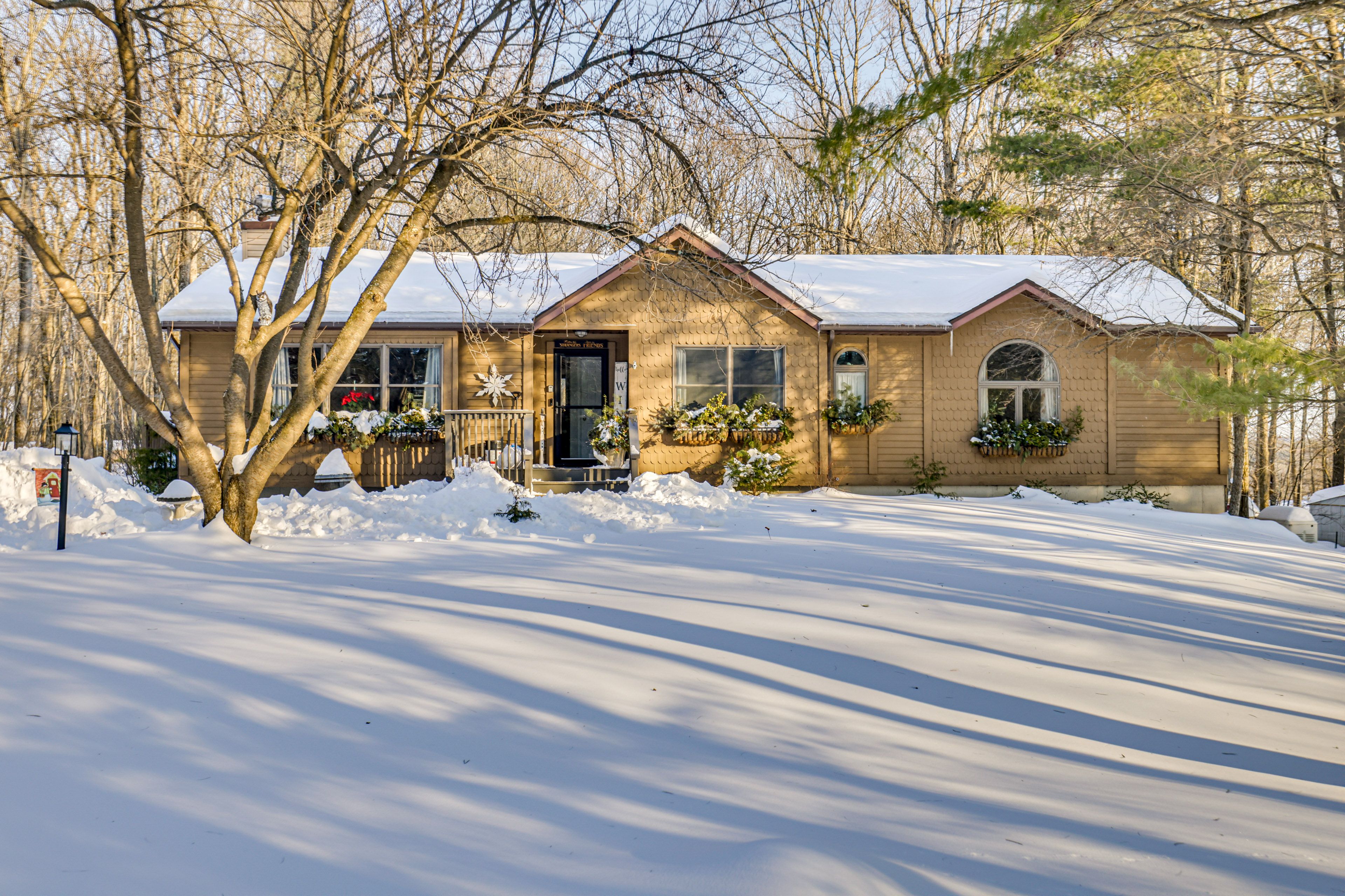 Property Exterior | Single-Story Home