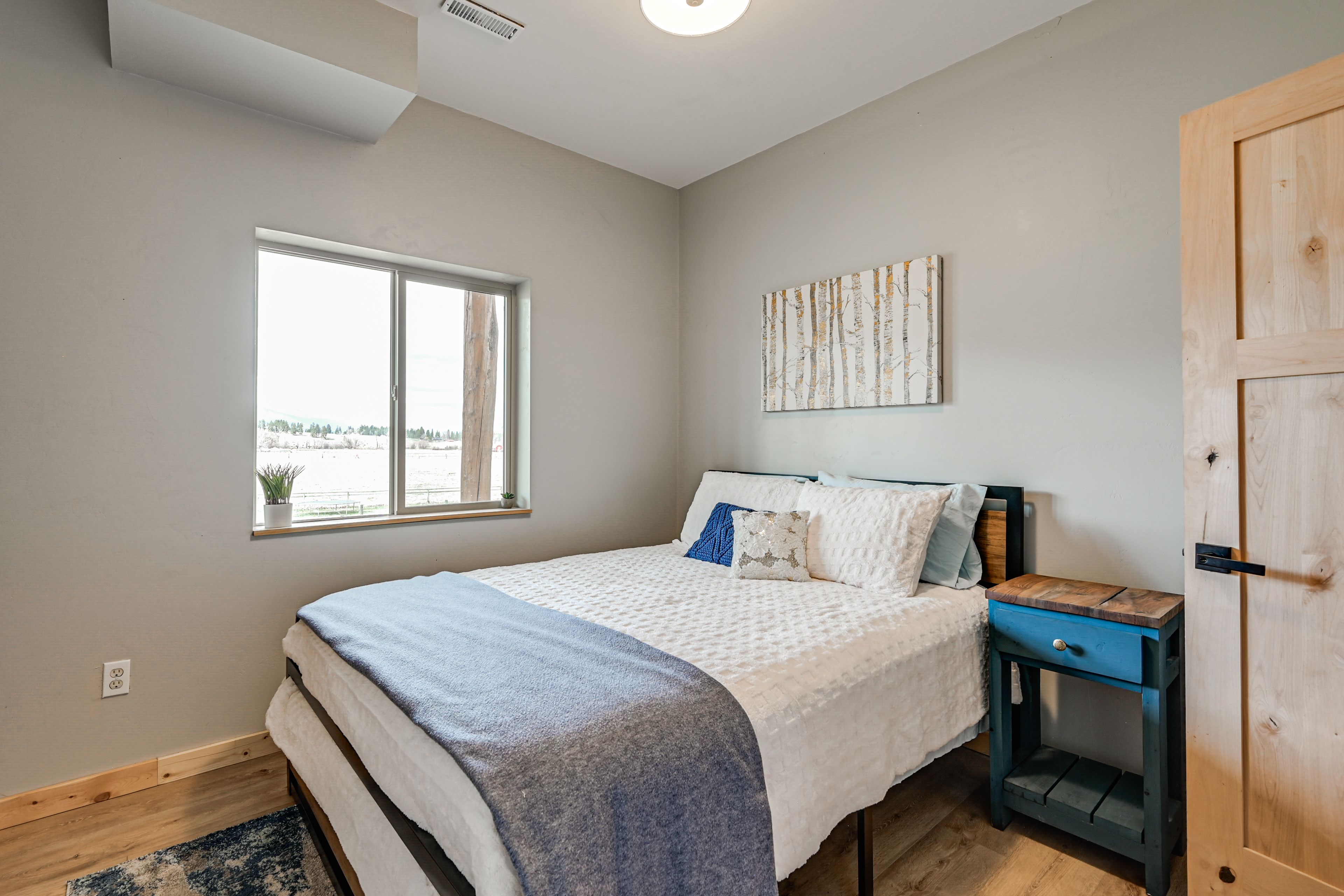 Bedroom 4 | Queen Bed | Lower Level
