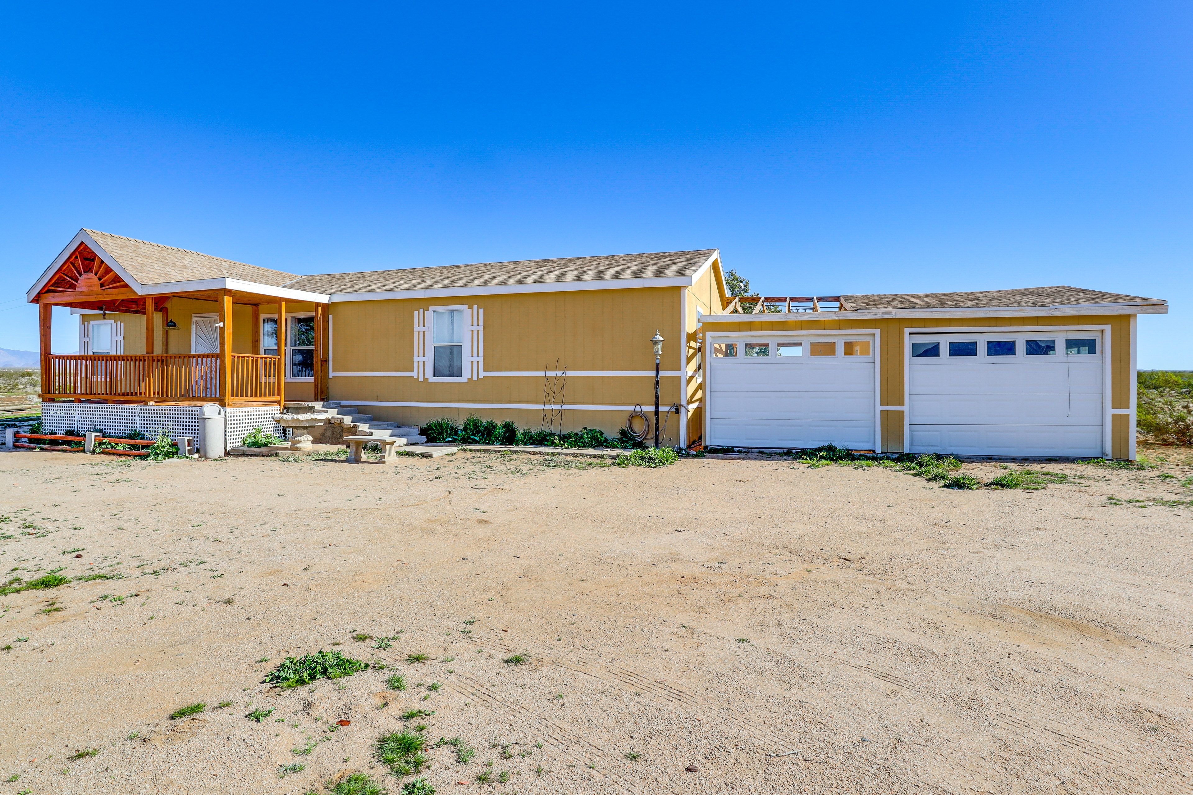 Parking | Driveway (3 Vehicles)
