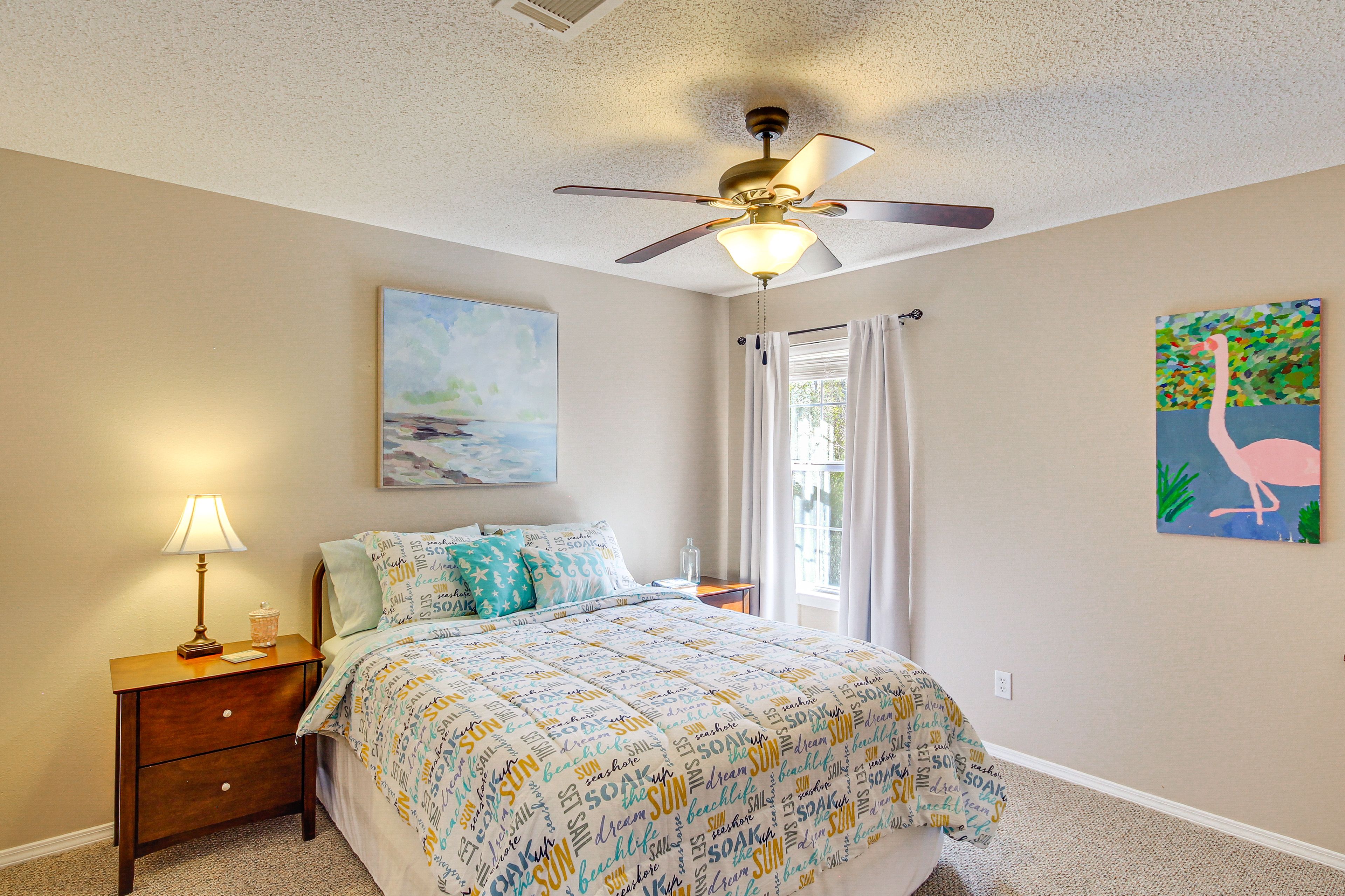 Bedroom 4 | Queen Bed