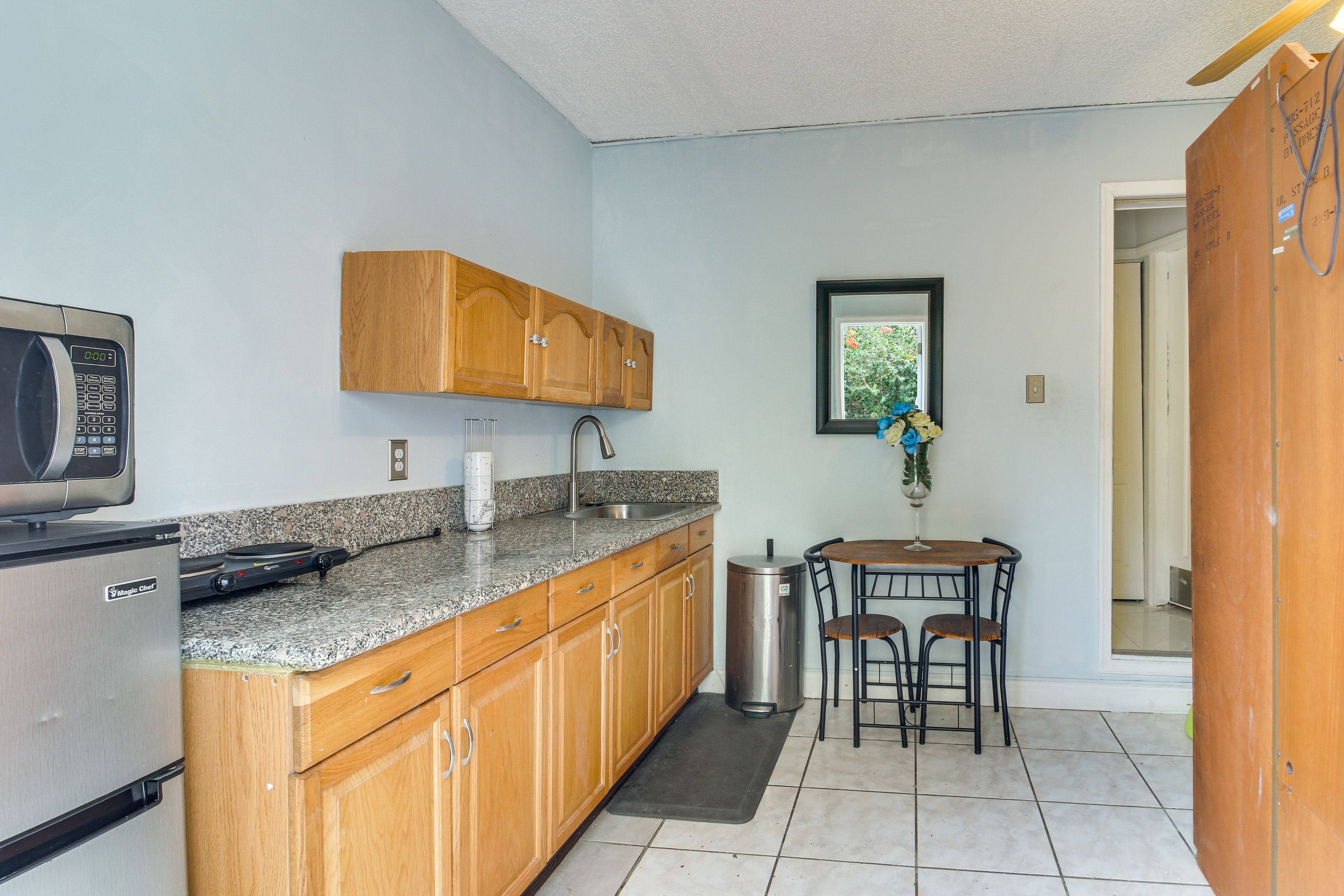 Kitchenette | 2 Interior Steps Required