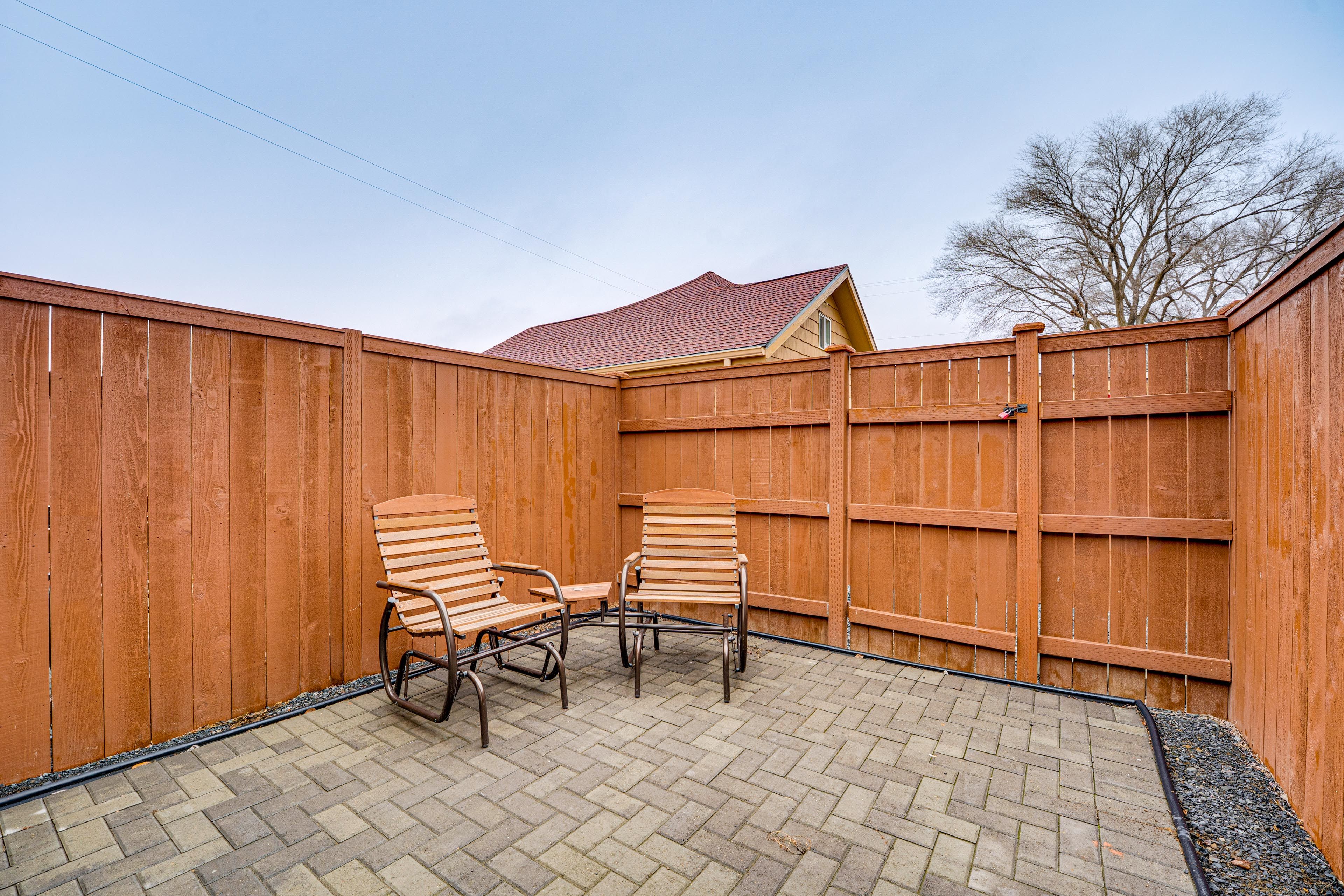 Private Patio w/ Seating