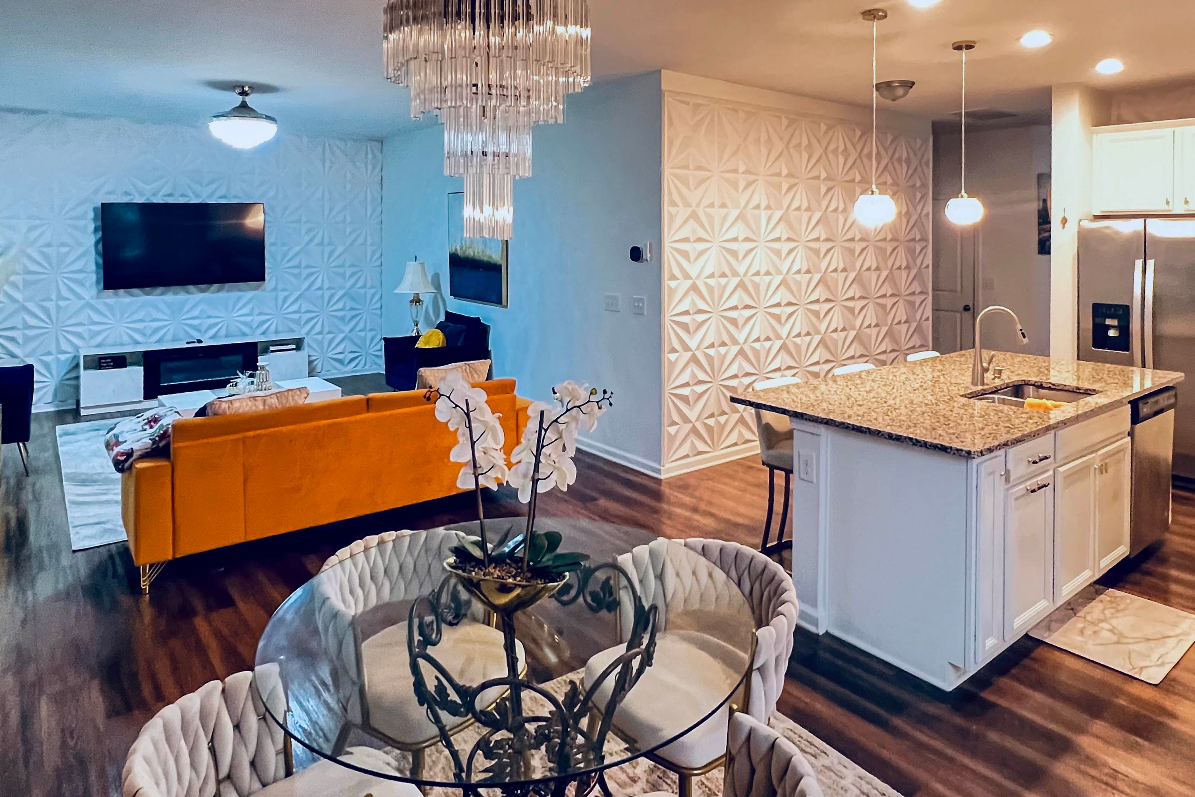 Dining Area | 1st Floor