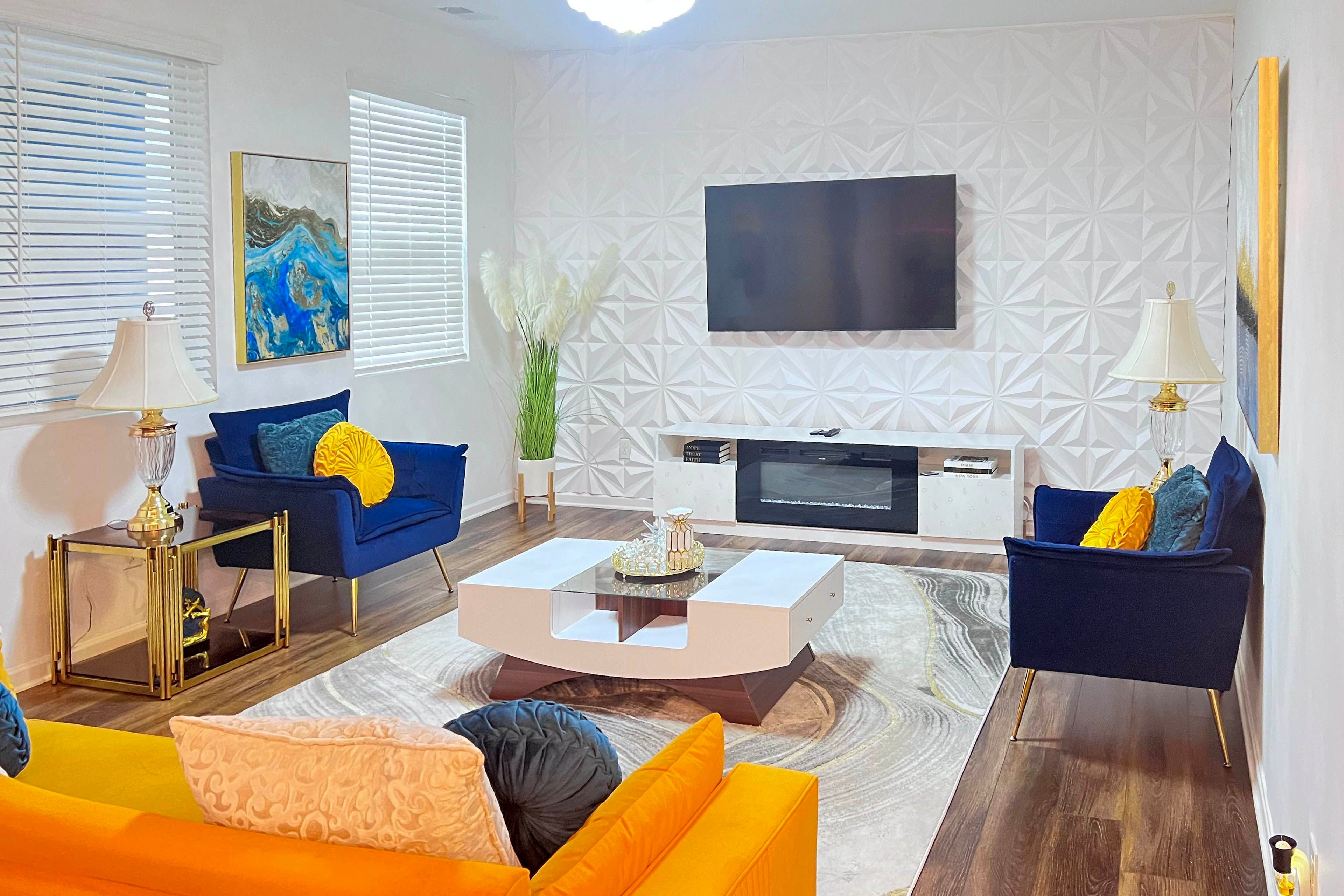 Charlotte Vacation Rental | 4BR | 3.5BA | 2,481 Sq Ft