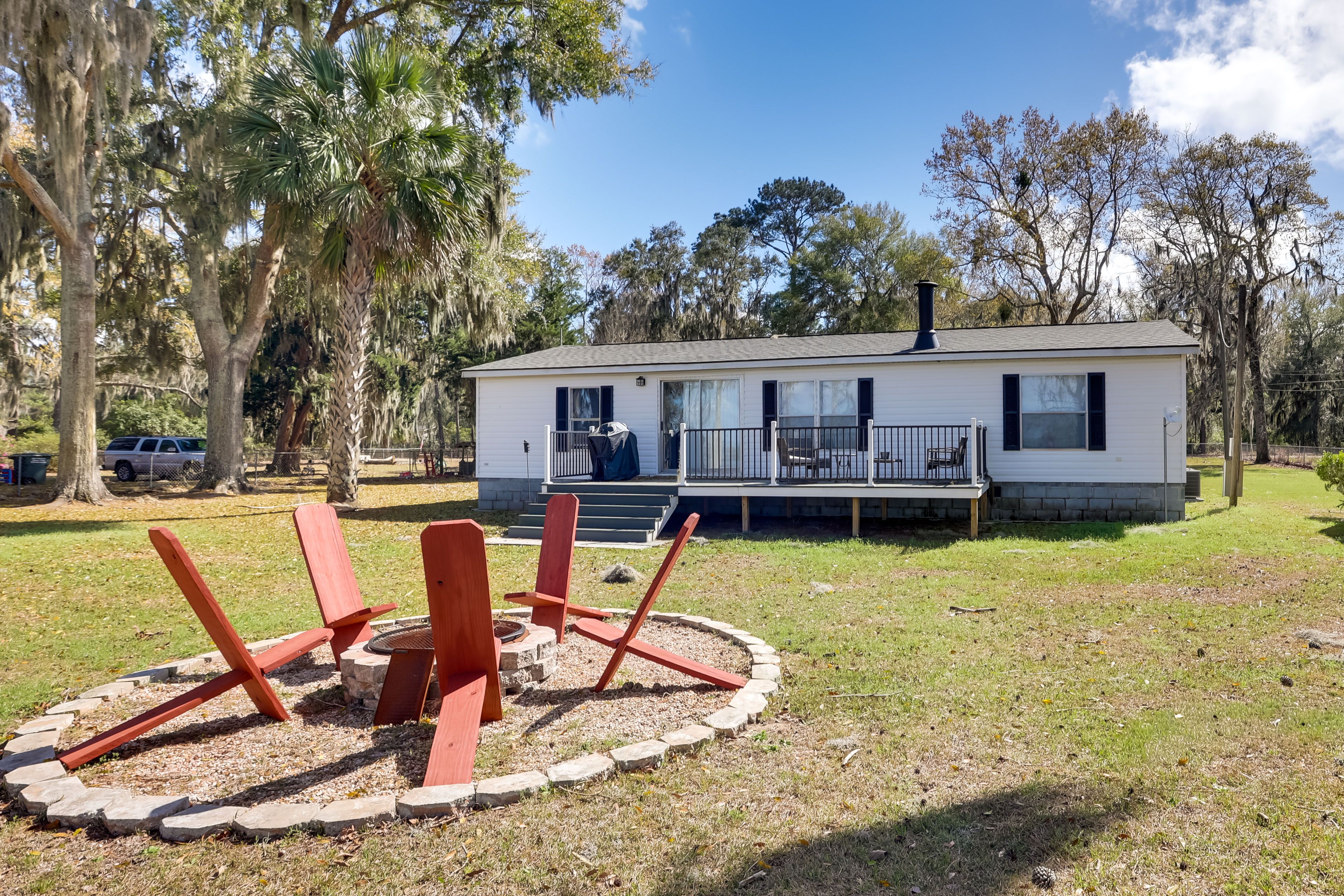 Midway Vacation Rental | 3BR | 2BA | 1,100 Sq Ft