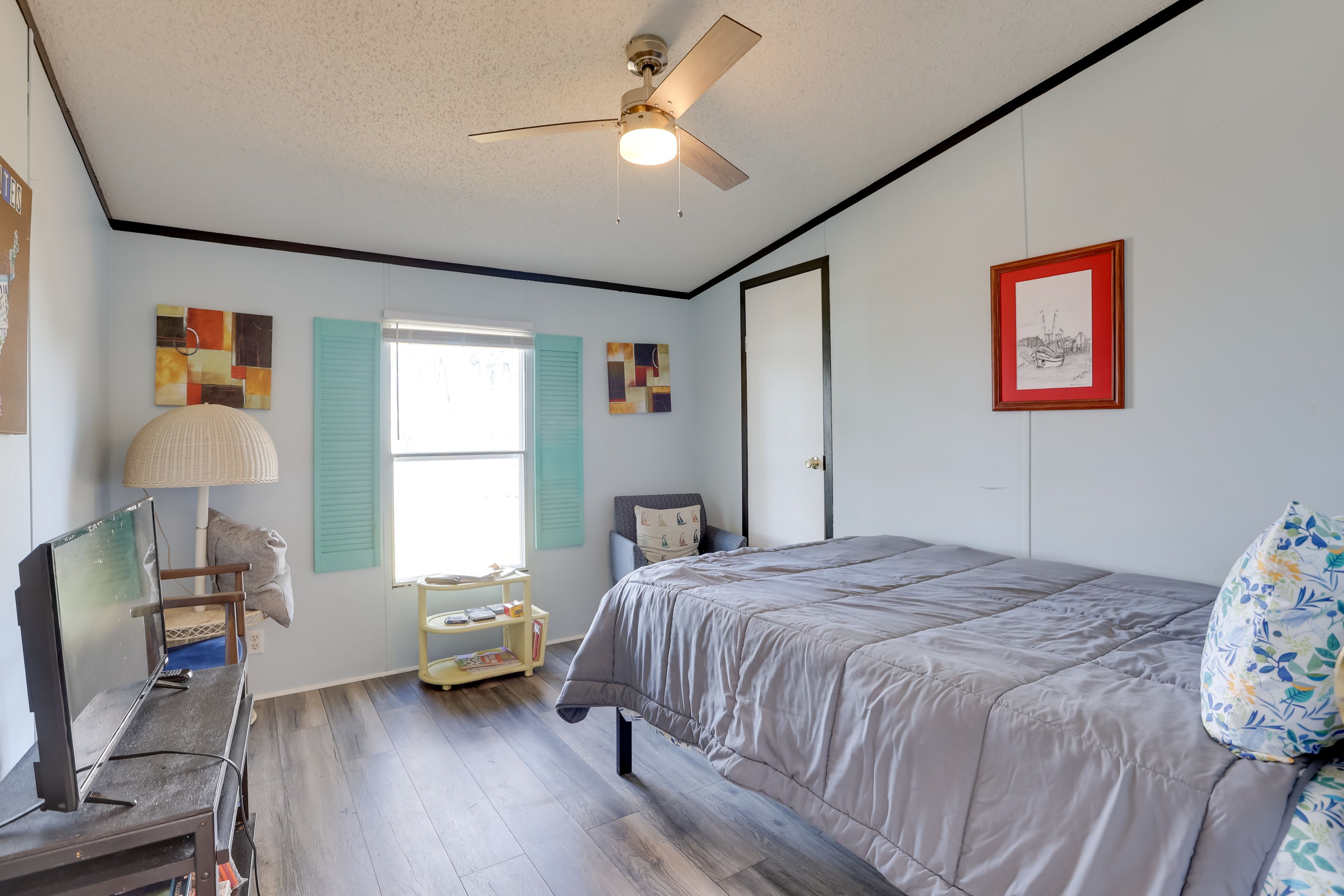 Bedroom 2 | Queen Bed