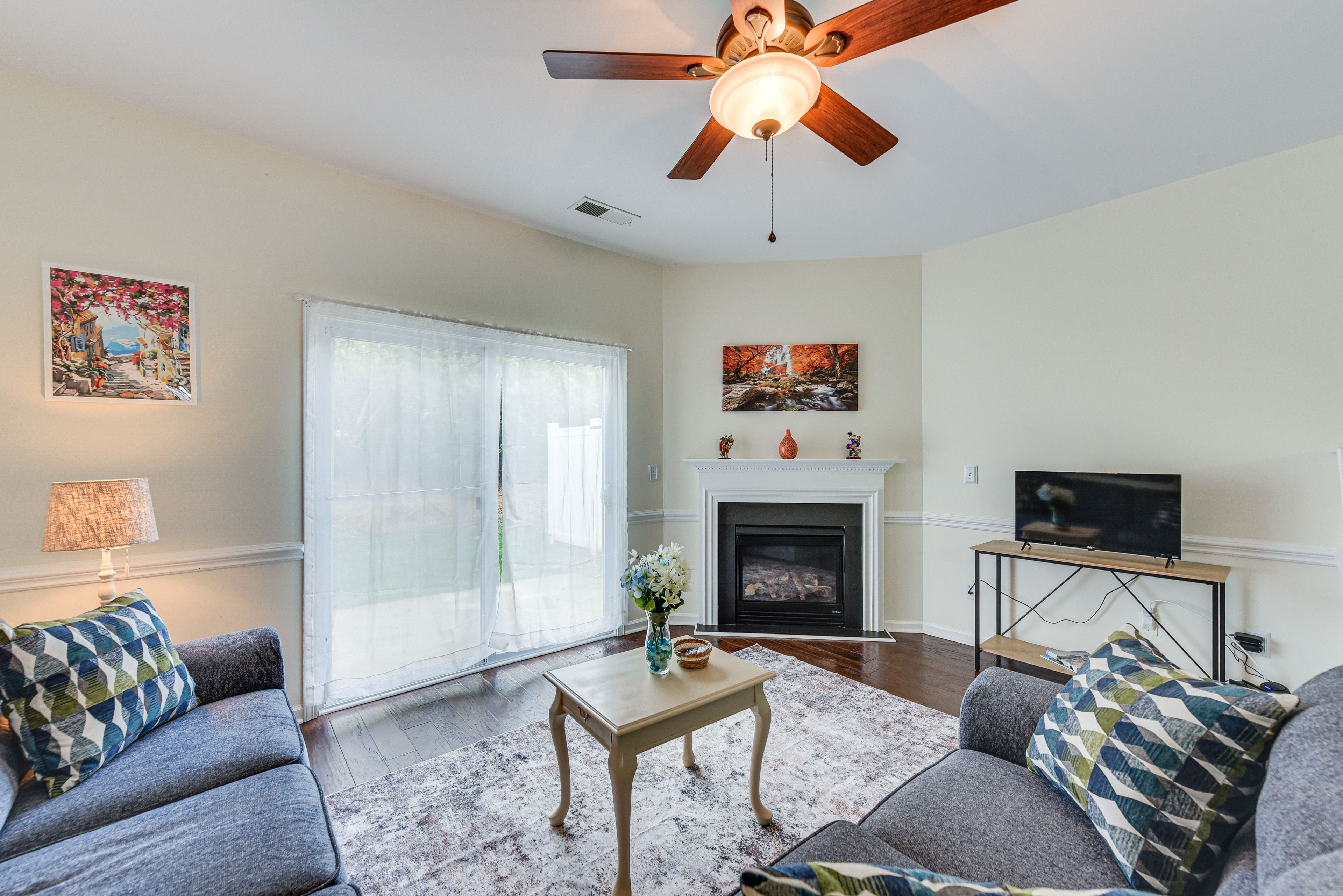 Living Area | 1st Floor