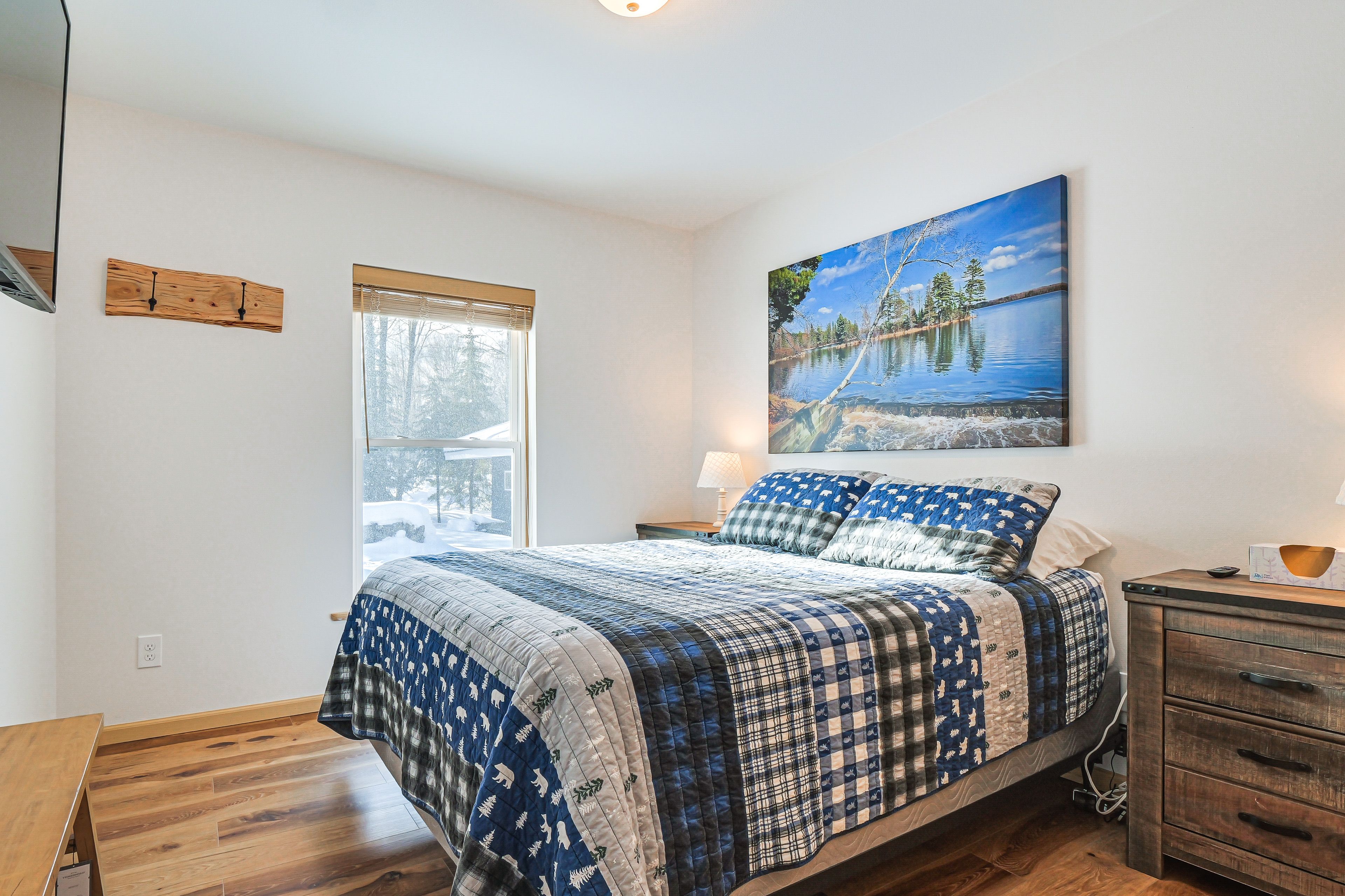 Bedroom 2 | Main Level | Queen Bed