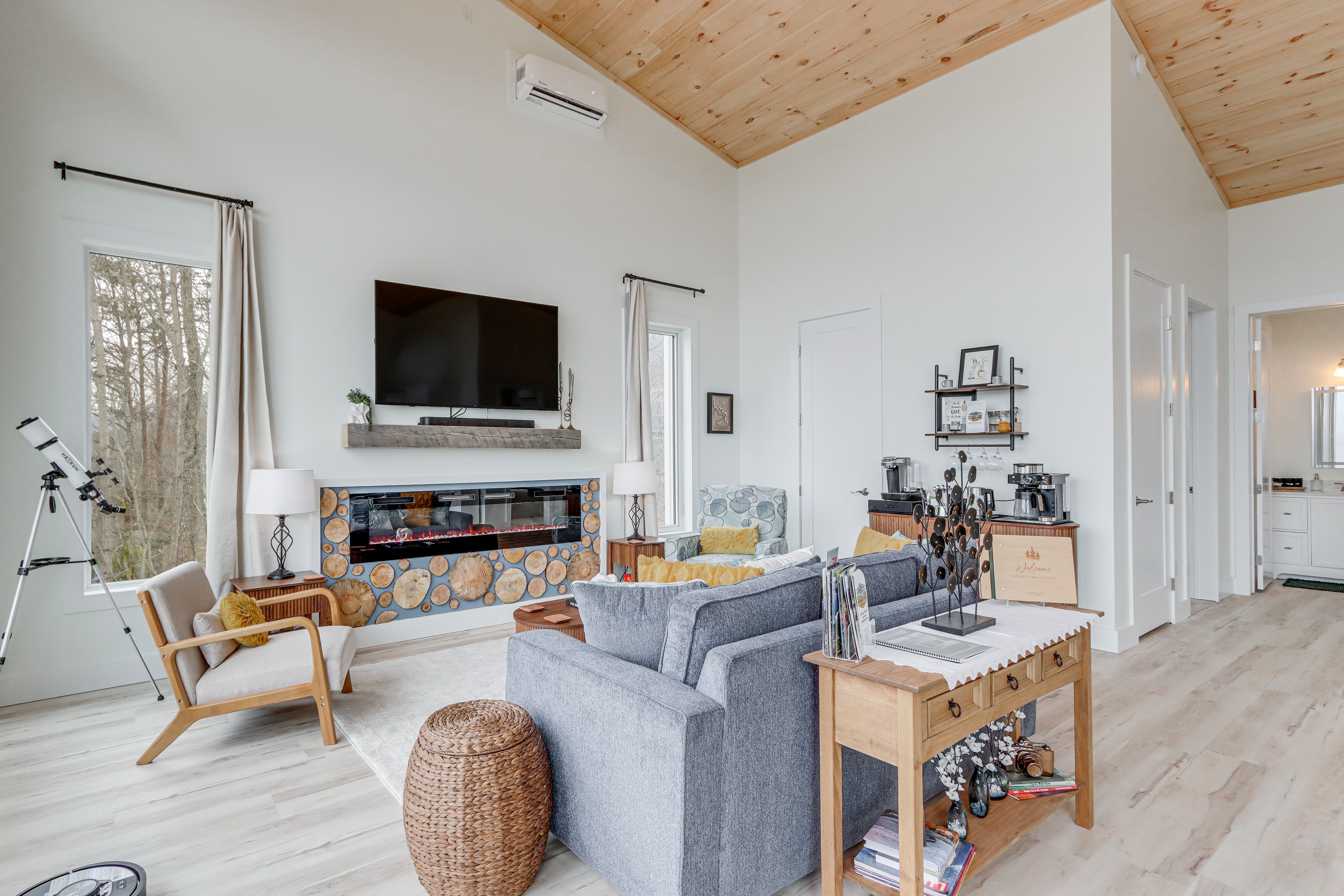 Andrews Vacation Rental | 2BR | 2BA | Steps Required | 1,165 Sq Ft