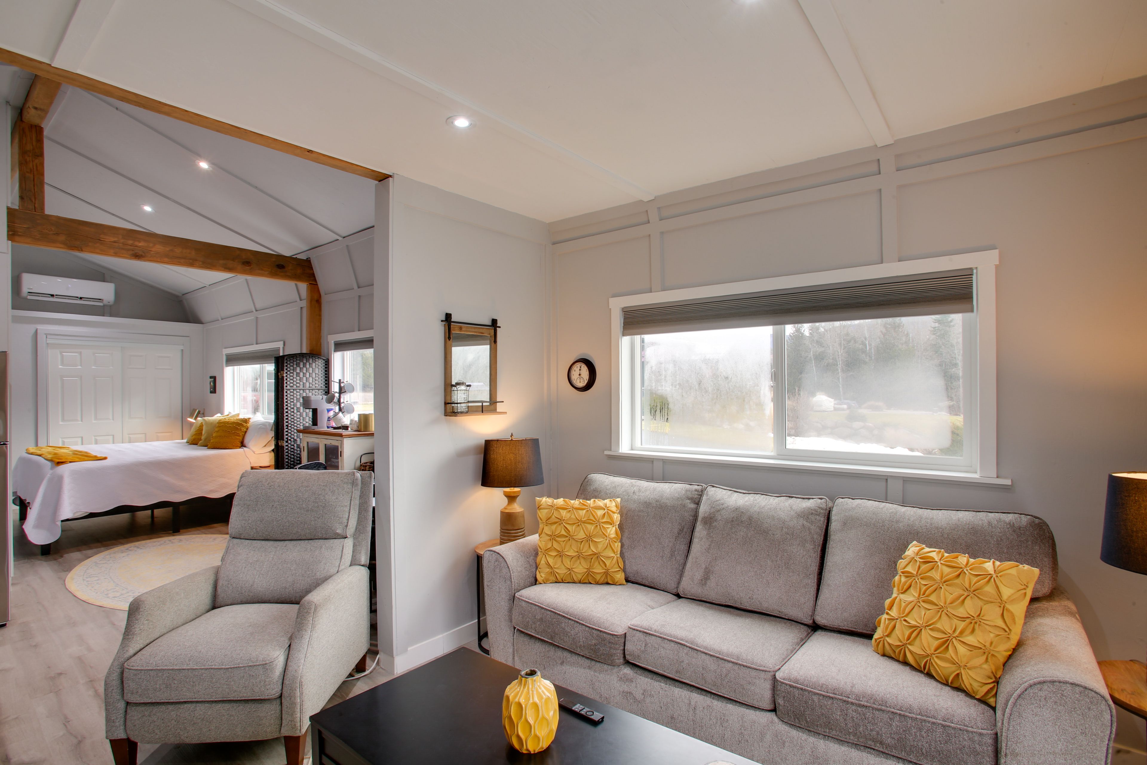 Studio Interior | Queen Sleeper Sofa