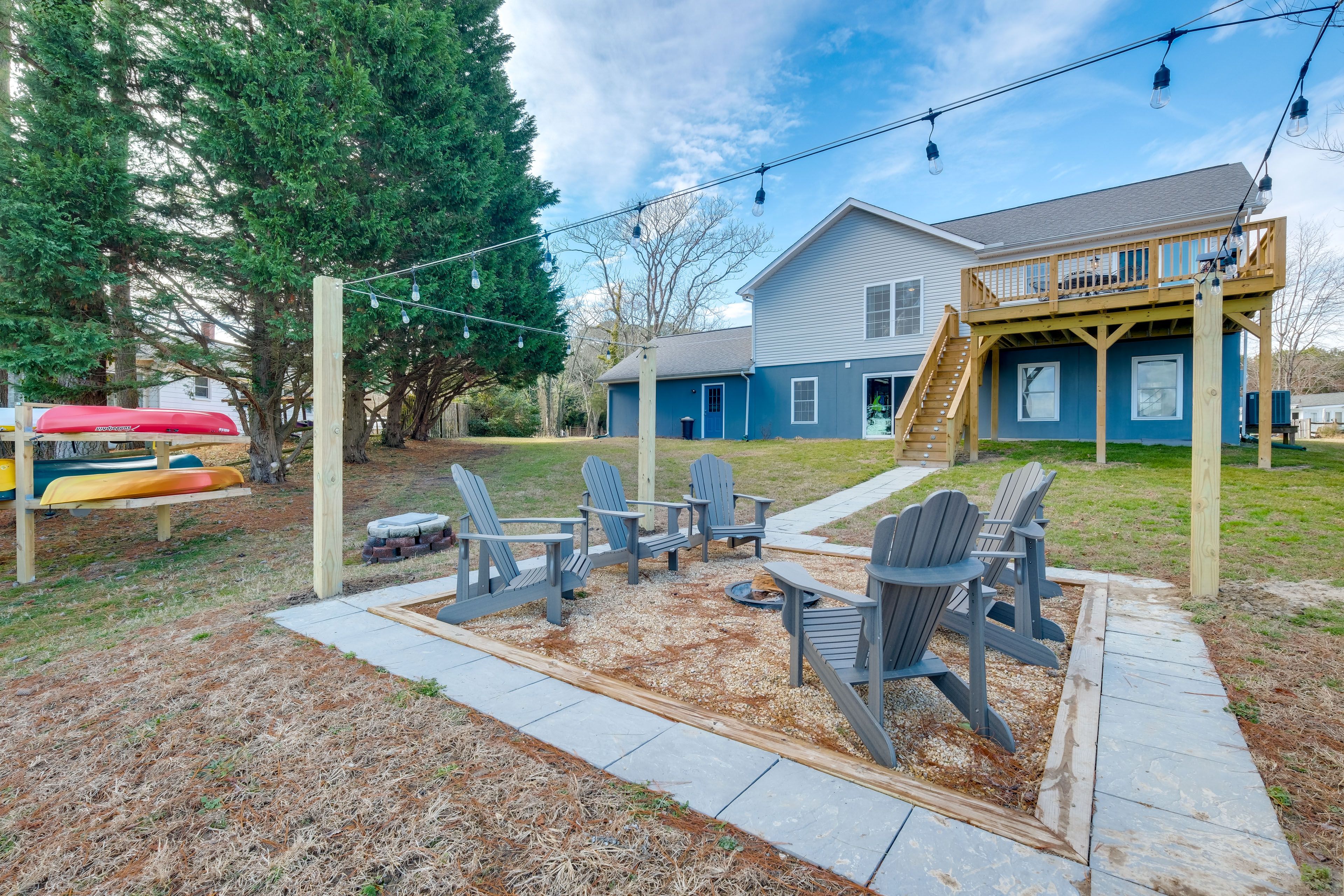 'View at Driftwood Sands' | Fire Pit | Private Yard | Kayaks | Canoe